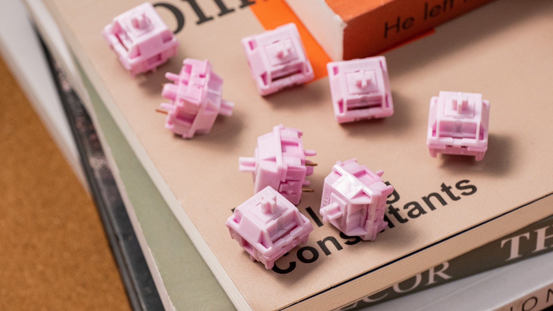 Akko x HMX Stellar Rose 37g Linear Switches 45 Pack - Image 4