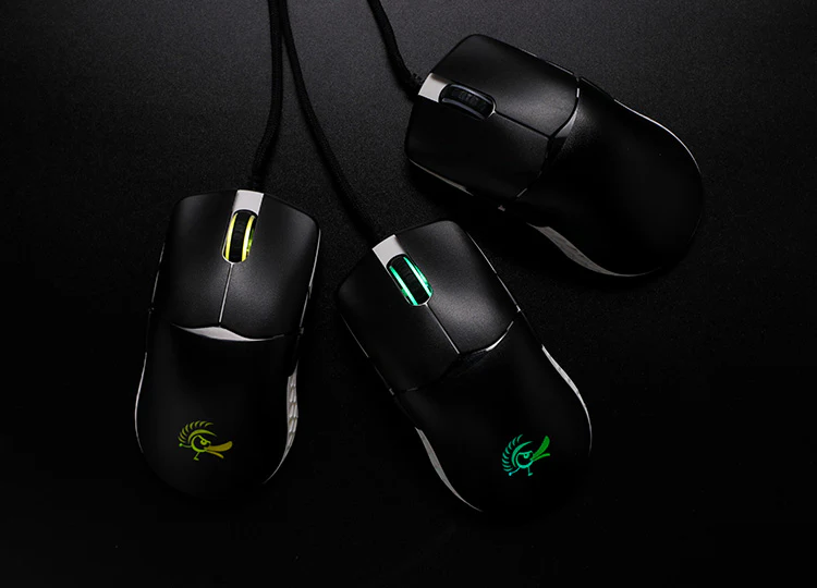 Ducky Black & White Feather Mouse (Kailh GM 8.0 Microswitch) - Image 4
