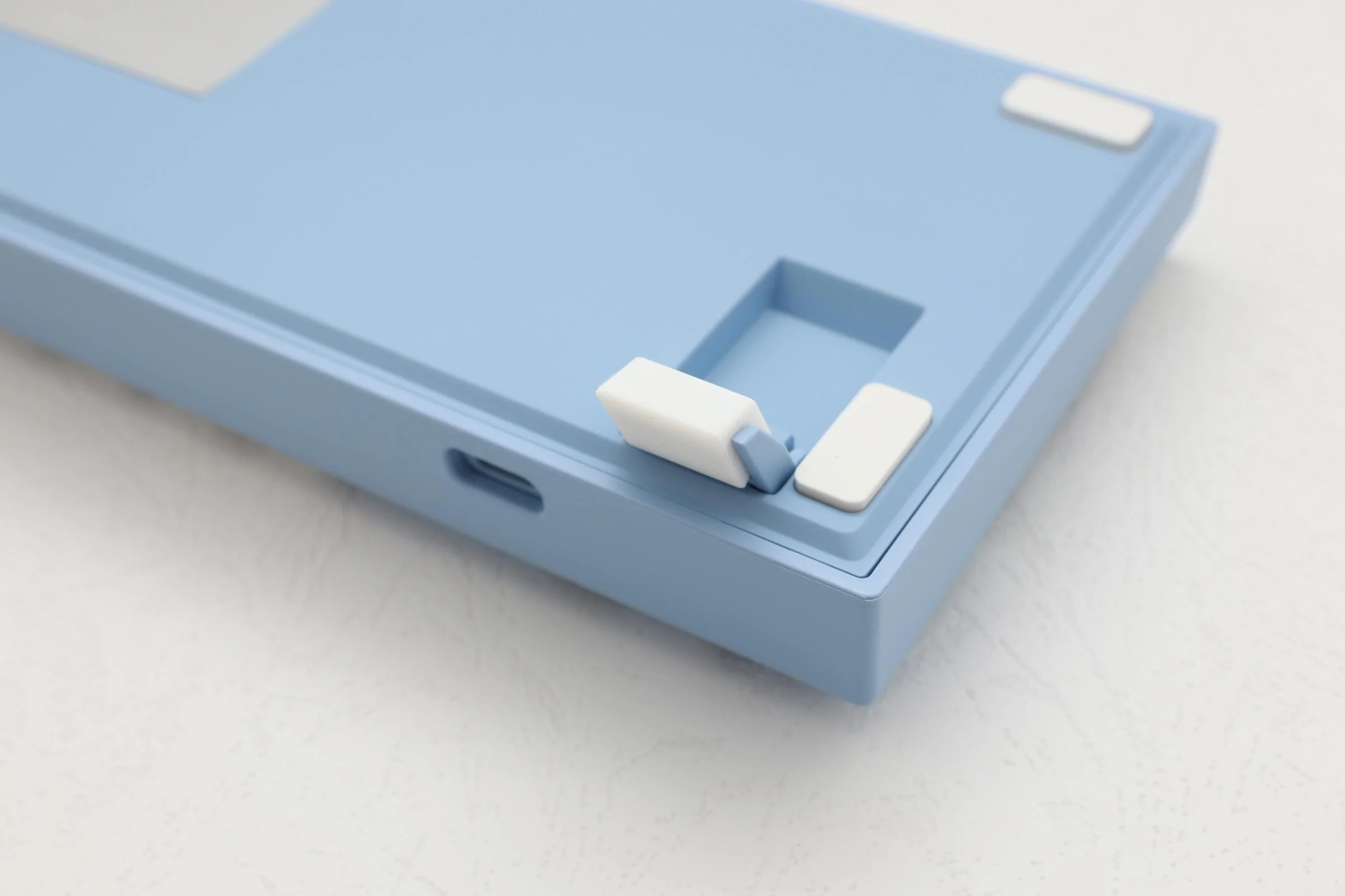 Ducky x Varmilo MIYA Pro Sea Melody 65% Bluetooth Dye Sub PBT Mechanical Keyboard - Image 8