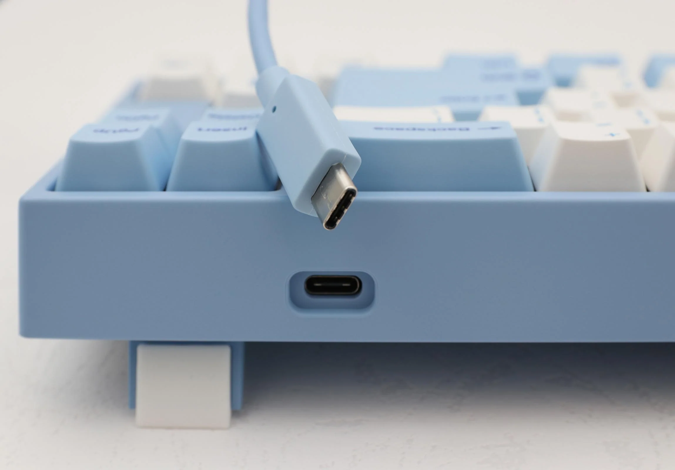 Ducky x Varmilo MIYA Pro Sea Melody 65% Bluetooth Dye Sub PBT Mechanical Keyboard - Image 9