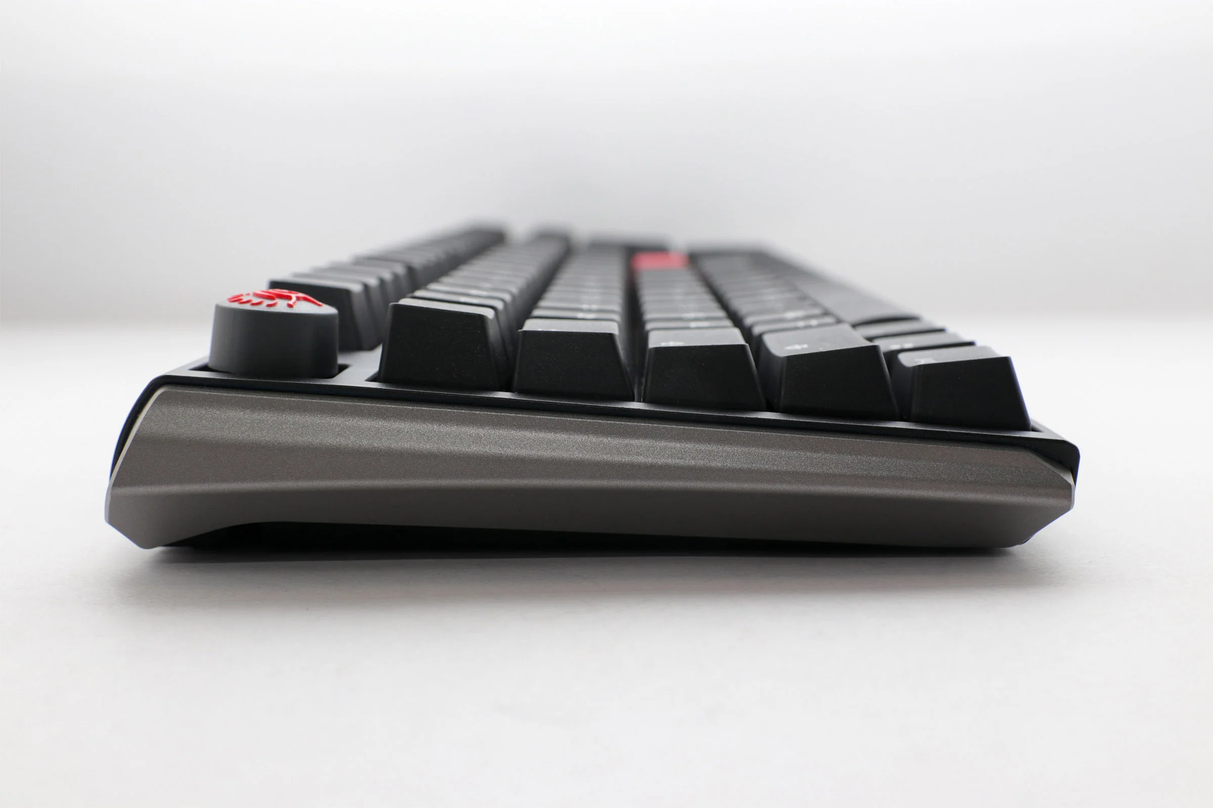 Ducky One 3 Carbon Black Hotswap Double Shot PBT Mechanical Keyboard - Image 3