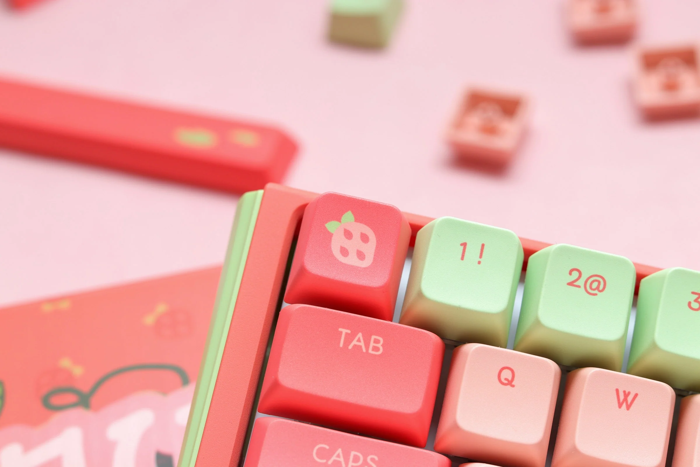 Ducky x MK Strawberry Frog One 3 Mini Hotswap 60% RGB Keyboard w/ Quack Mechanics - Image 14