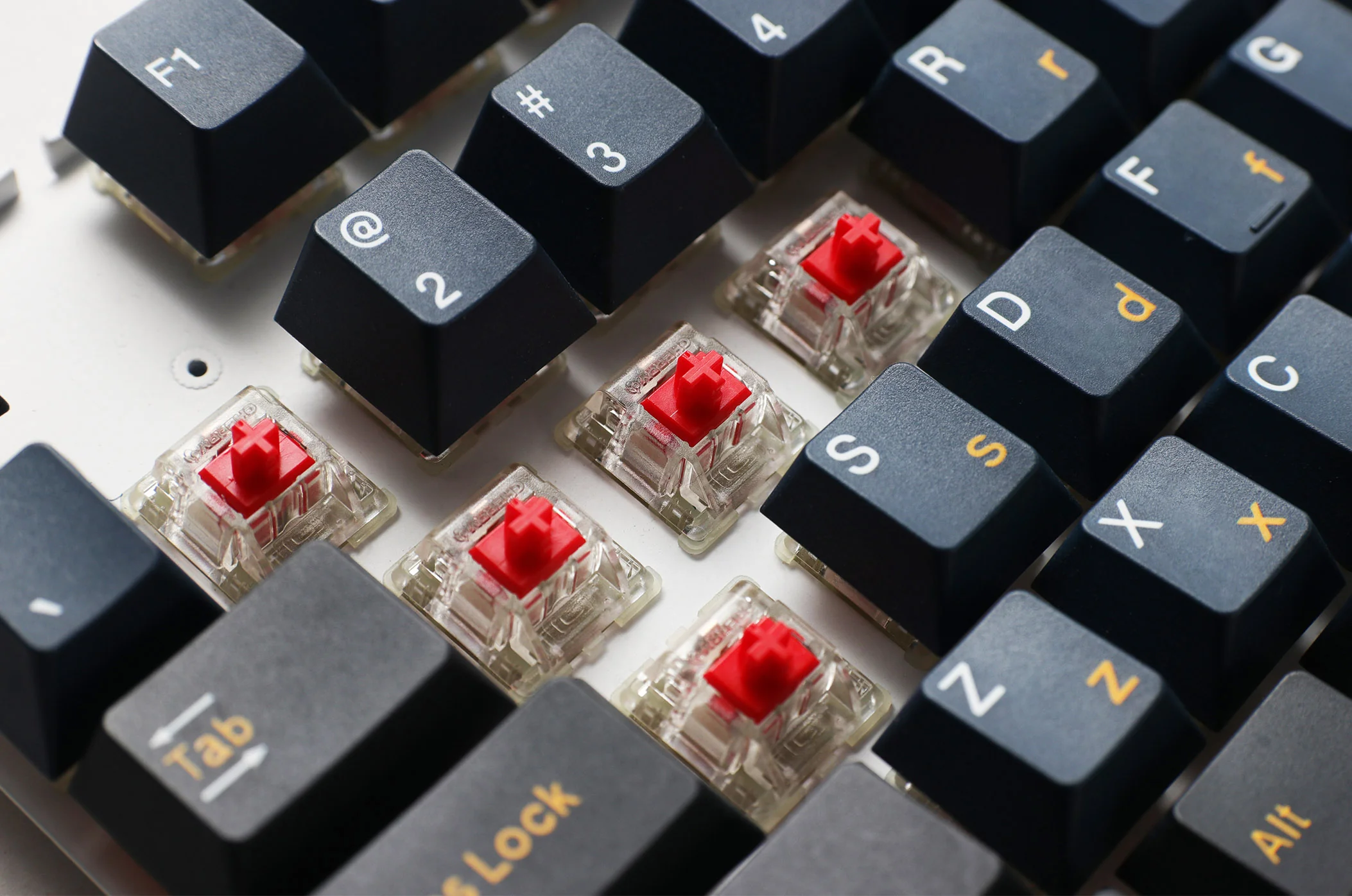 Ducky One 3 Pro Nazca 8K Hotswap RGB Triple Shot PBT Keyboard - Image 9