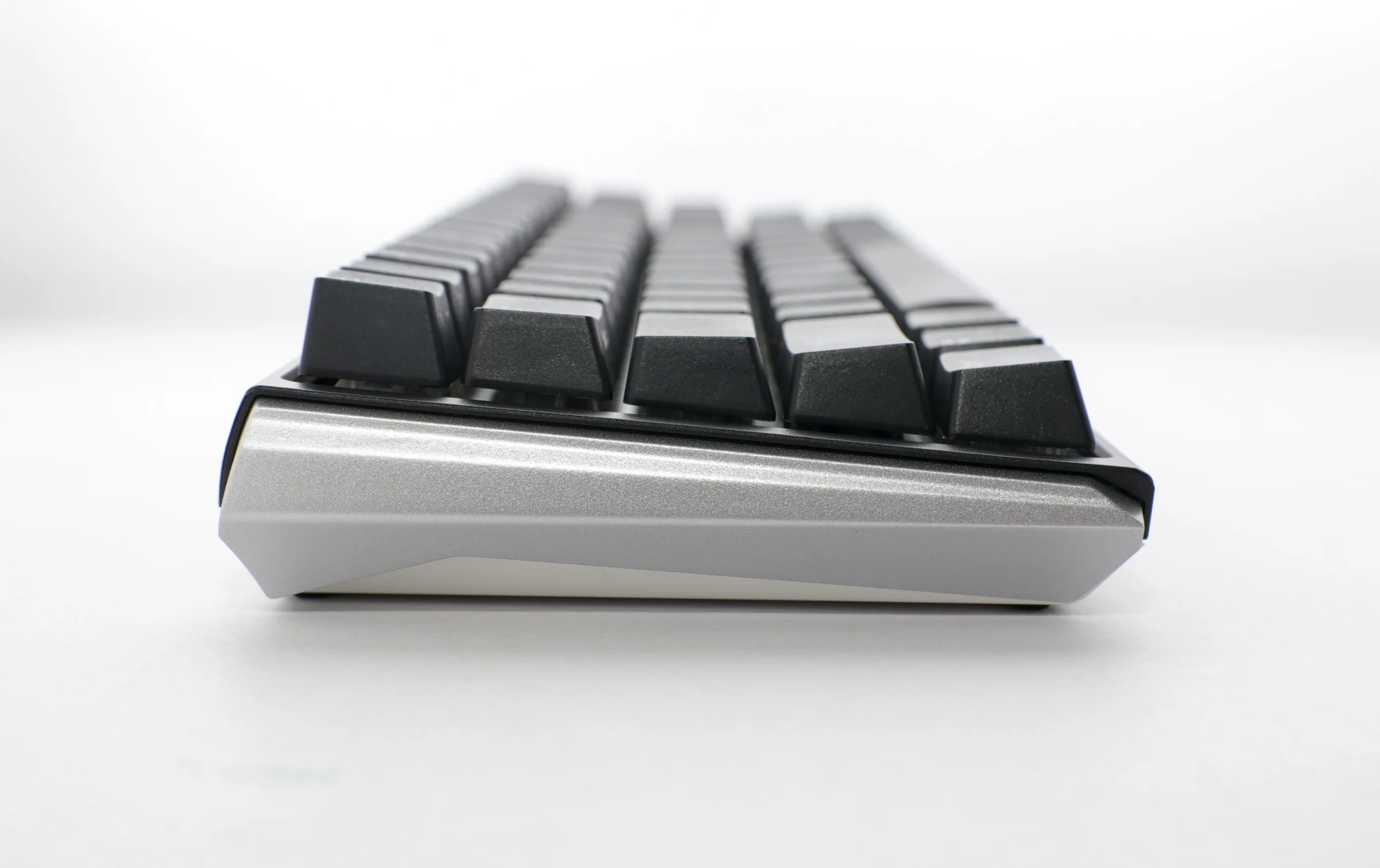 Ducky One 3 SF Classic 65% Hotswap RGB Mechanical Keyboard w/ Quack Mechanics - Image 4