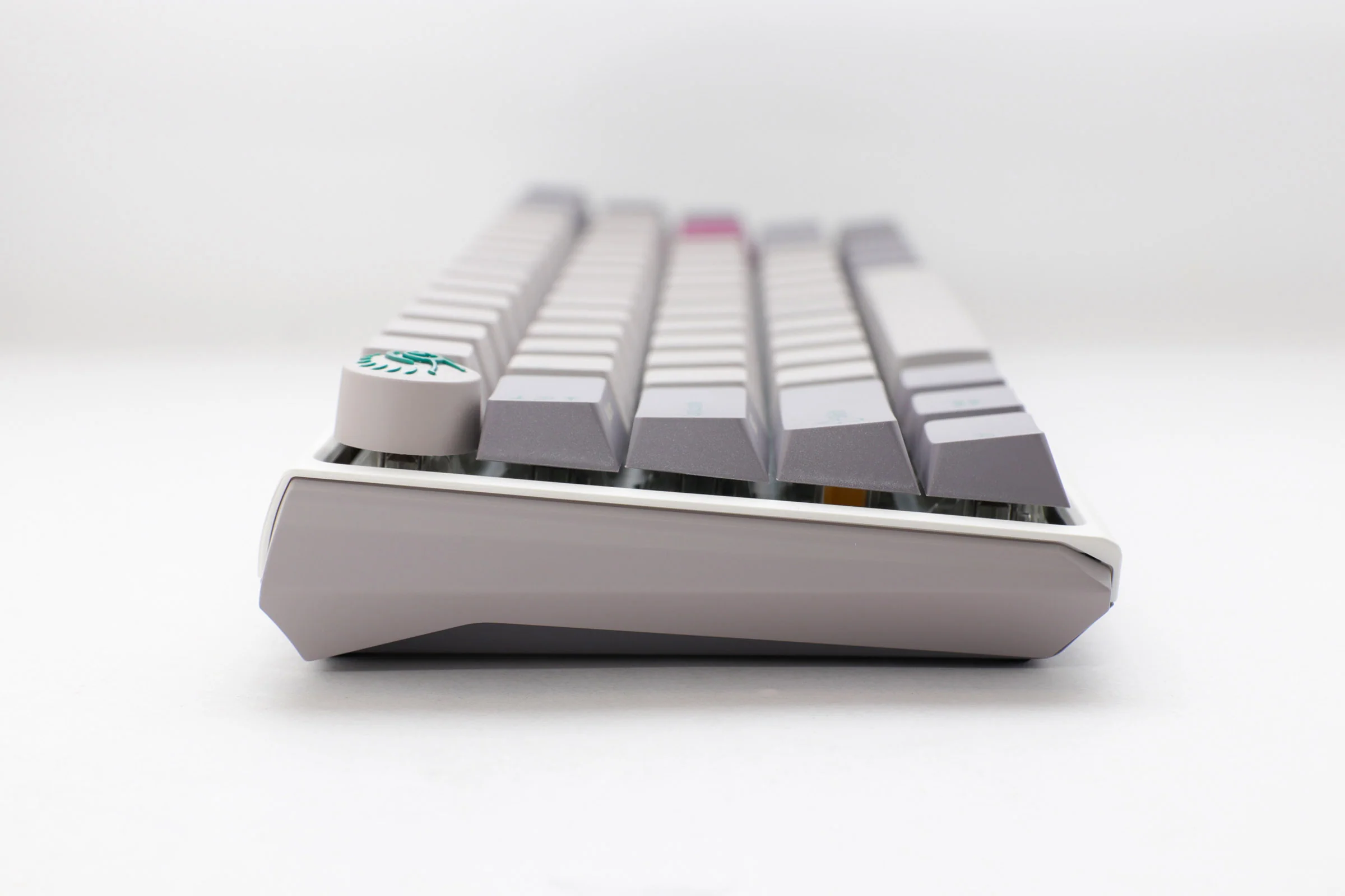 Ducky One 3 SF Mist Grey 65% Hotswap RGB Double Shot PBT QUACK Mechanical Keyboard - Image 6