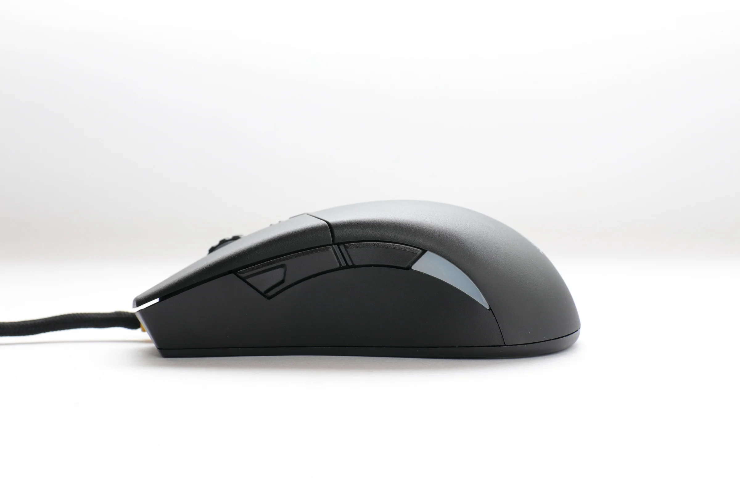Ducky Secret M Retro RGB Mouse - Image 4