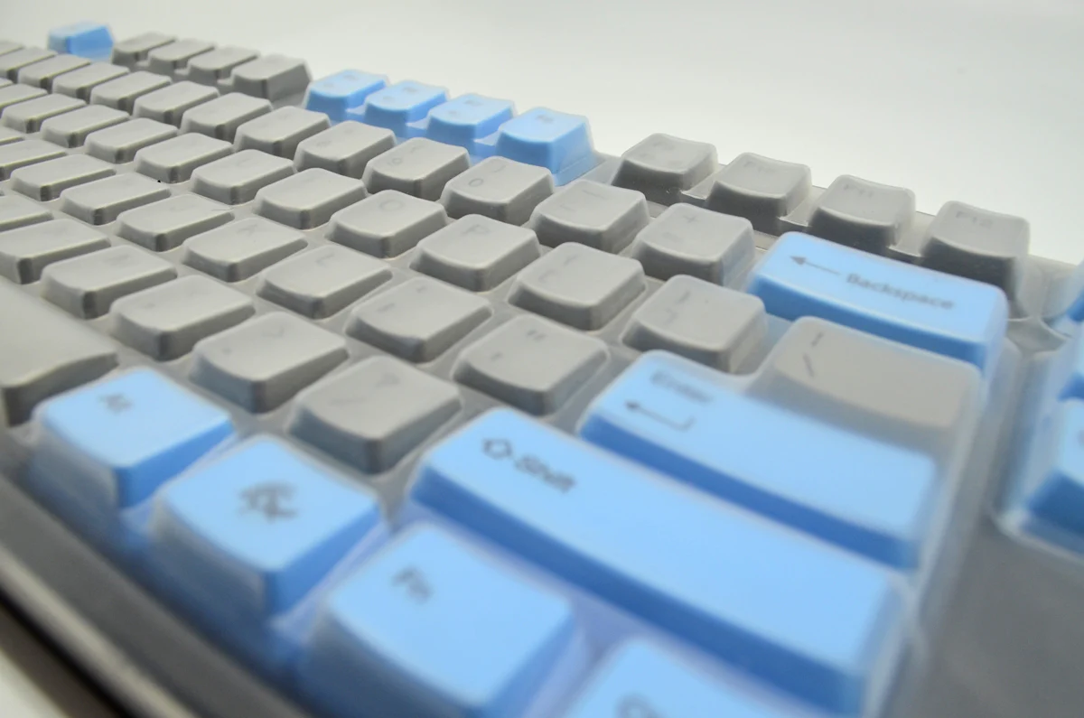 Ducky Silicone Dust Cover - Image 4