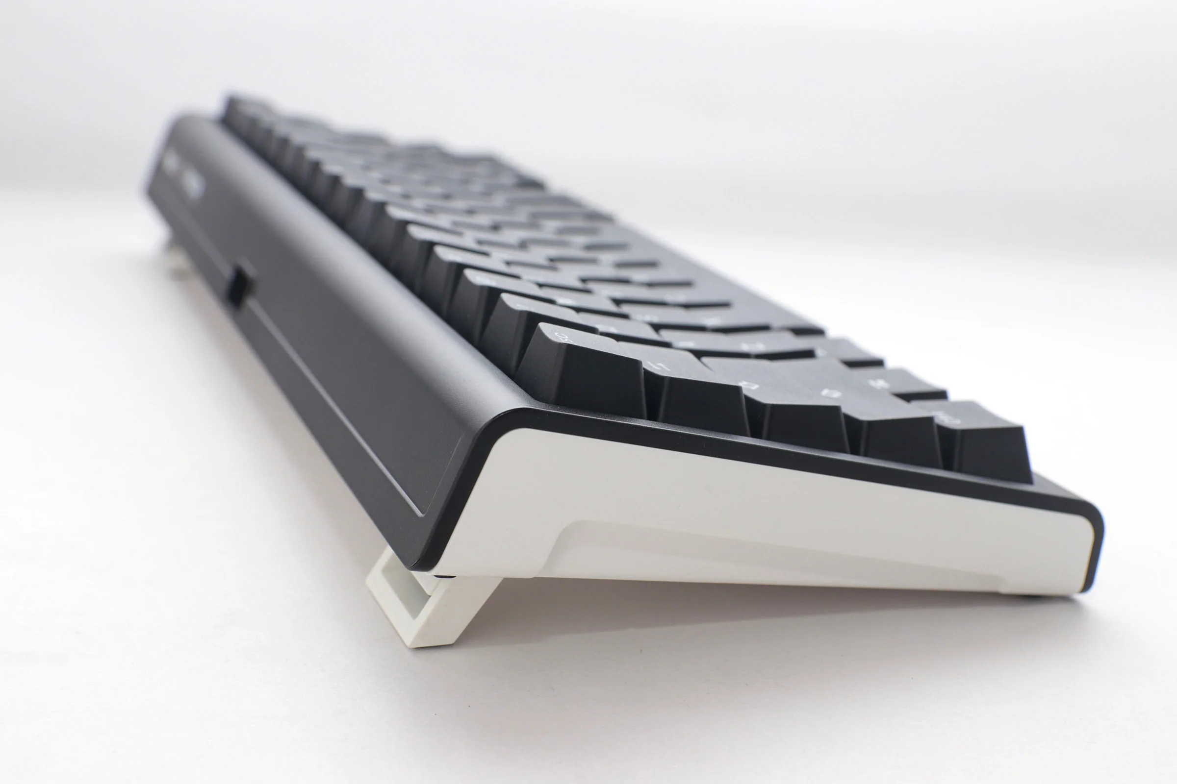 Ducky Tinker 65 ProjectD 65% Hotswap RGB Keyboard - Image 3