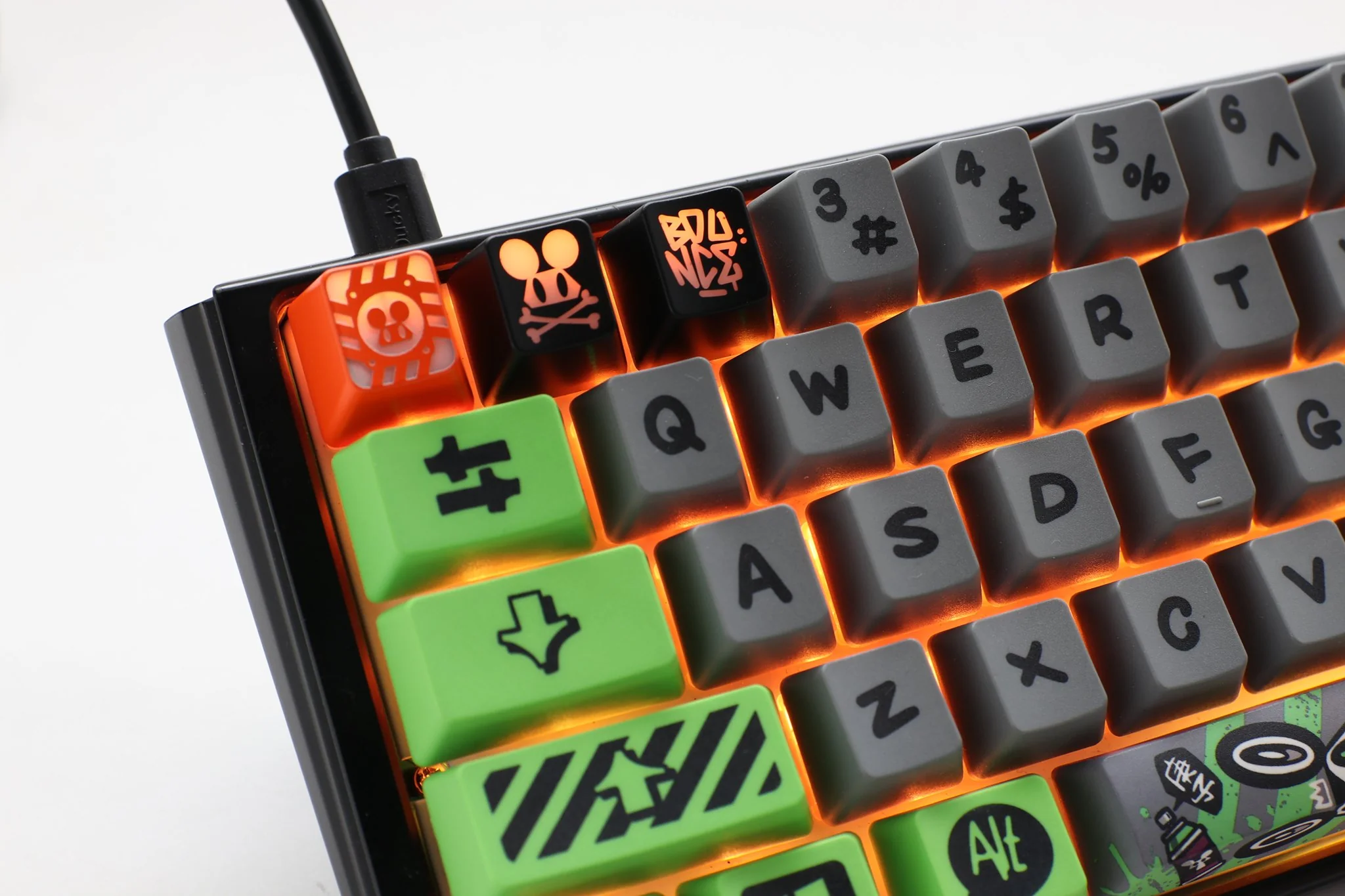 Ducky Year of the Rat RGB LED 60% Dye Sub PBT Mechanical Keyboard - Image 11