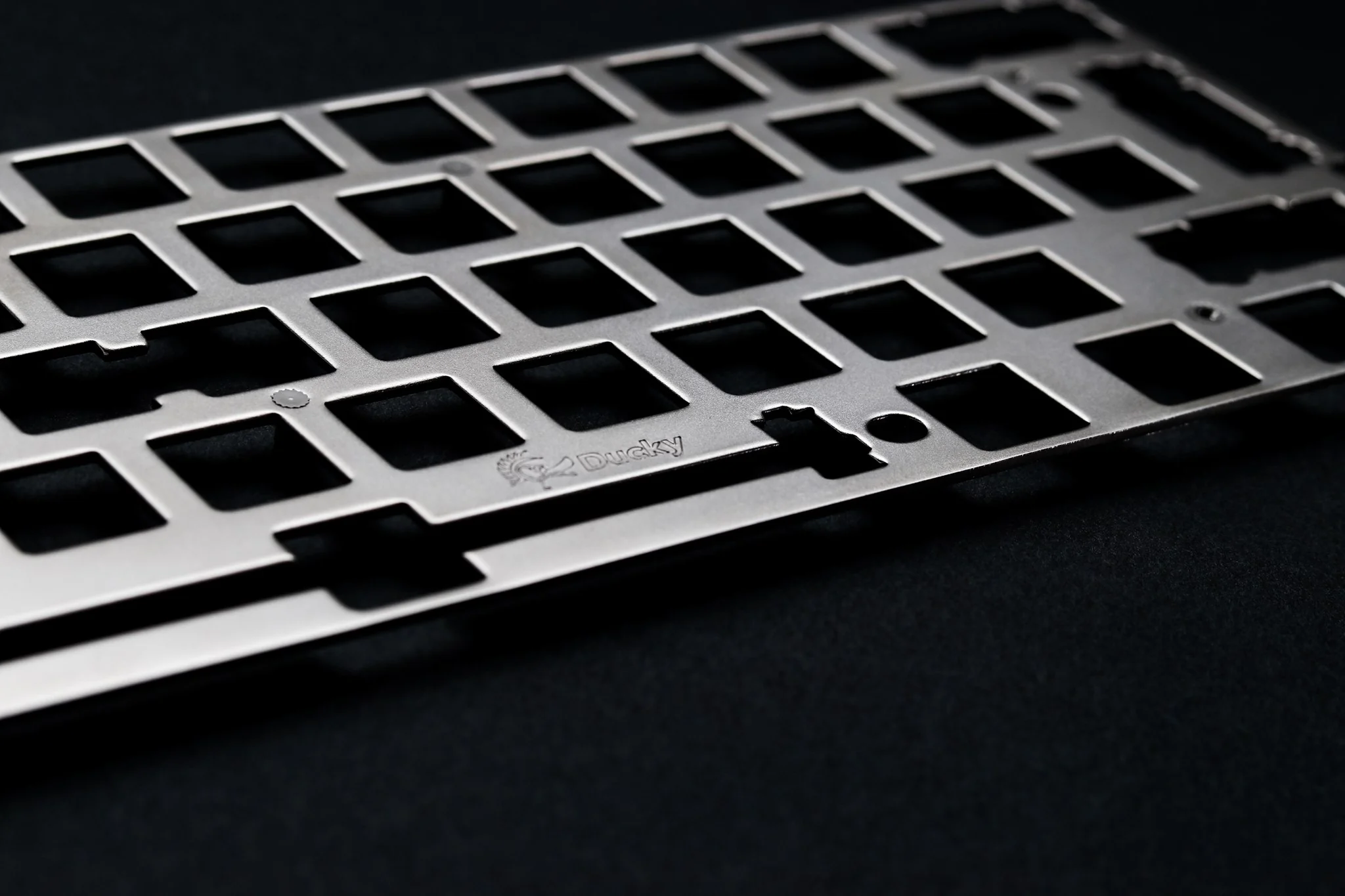 Ducky Year of the Rat RGB LED 60% Dye Sub PBT Mechanical Keyboard - Image 8