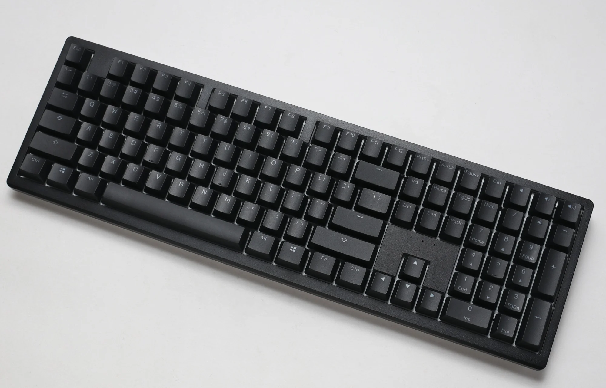 Ducky Zero 6108 Classic Hotswap Wireless RGB Mechanical Keyboard - Image 3