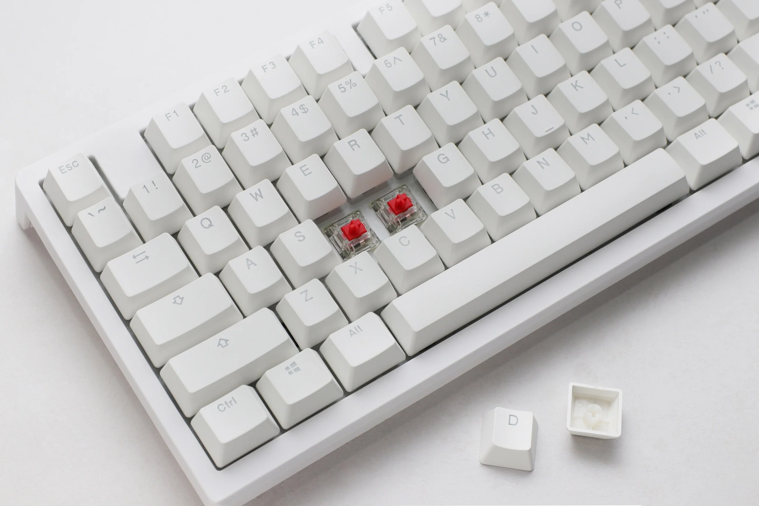 Ducky Zero 6108 White Hotswap Wireless RGB Mechanical Keyboard - Image 8