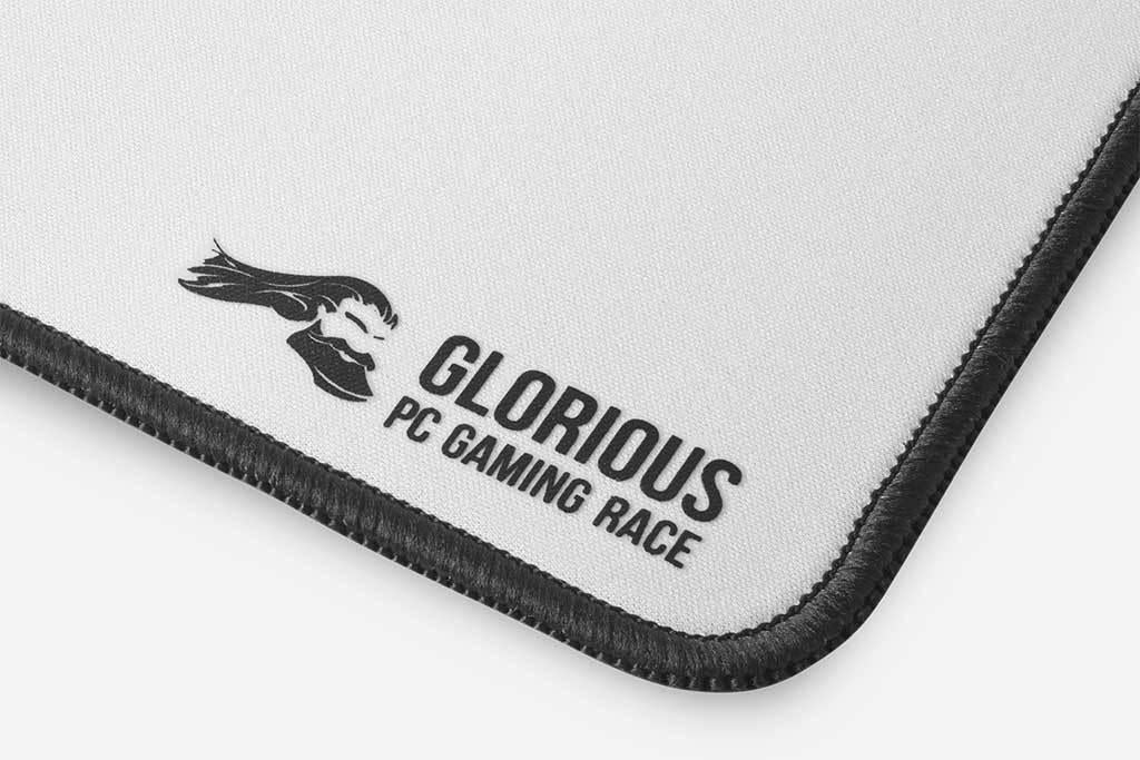 Glorious PC XXL Extended White Desk Mat - Image 3