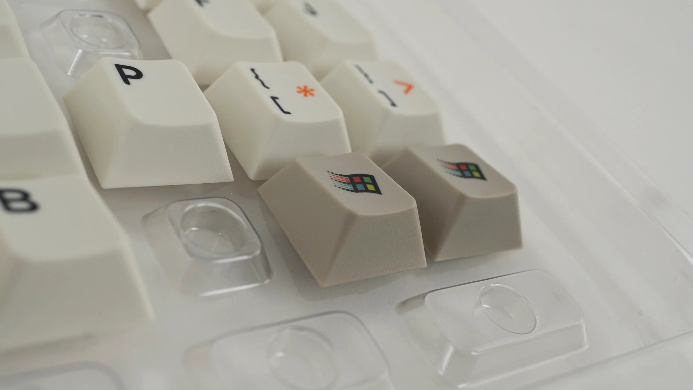 Hammerworks CRP Desko Color 109 Key Cherry Profile Dye Sub PBT Keycap Set - Image 4