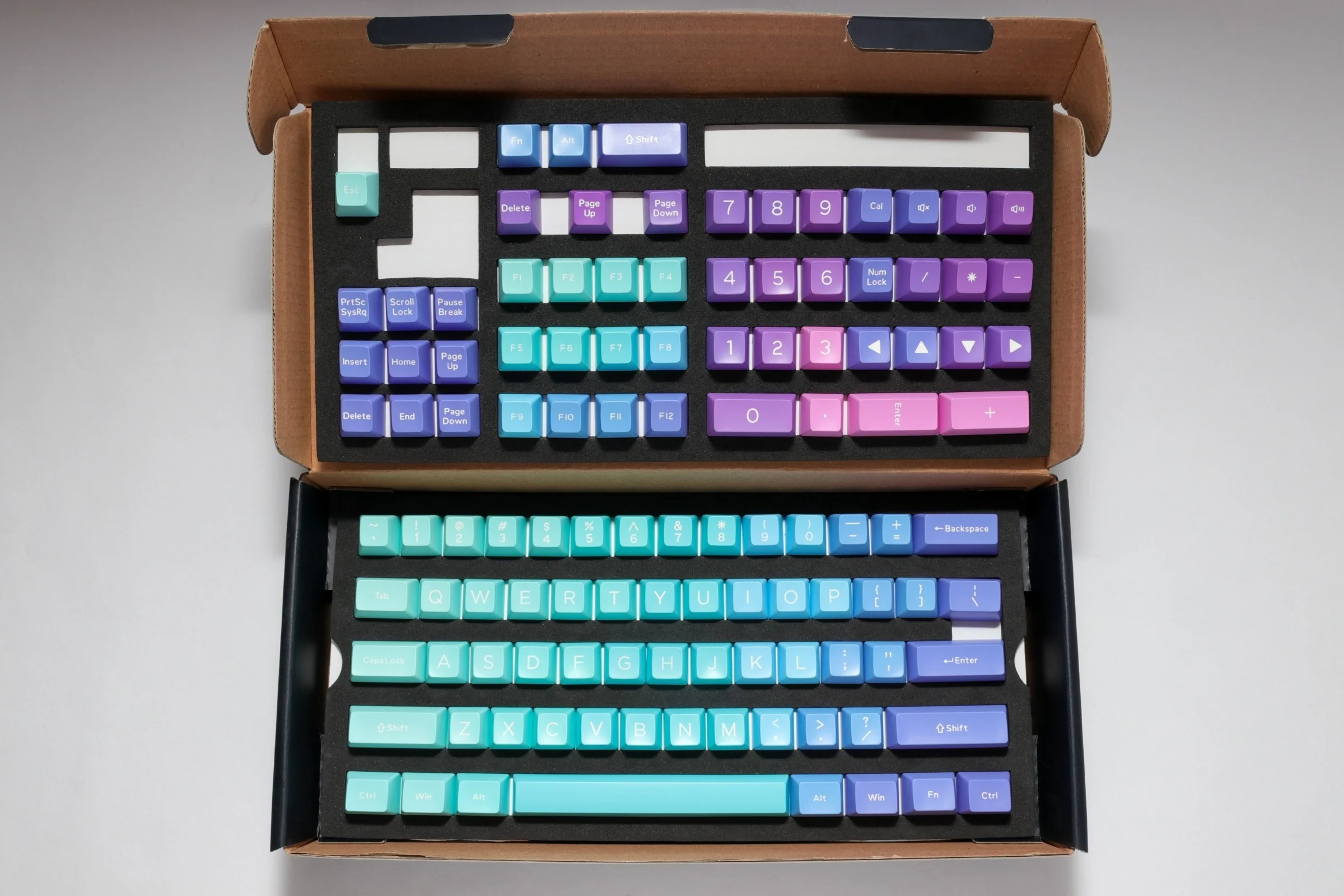Hardcap x Ducky Azure 108 Key SA Profile Double Shot ABS Keycap Set - Image 8
