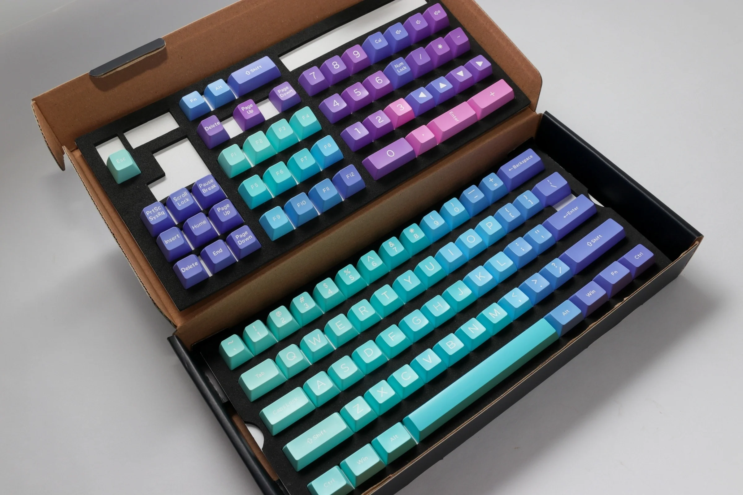Hardcap x Ducky Azure 108 Key SA Profile Double Shot ABS Keycap Set - Image 9