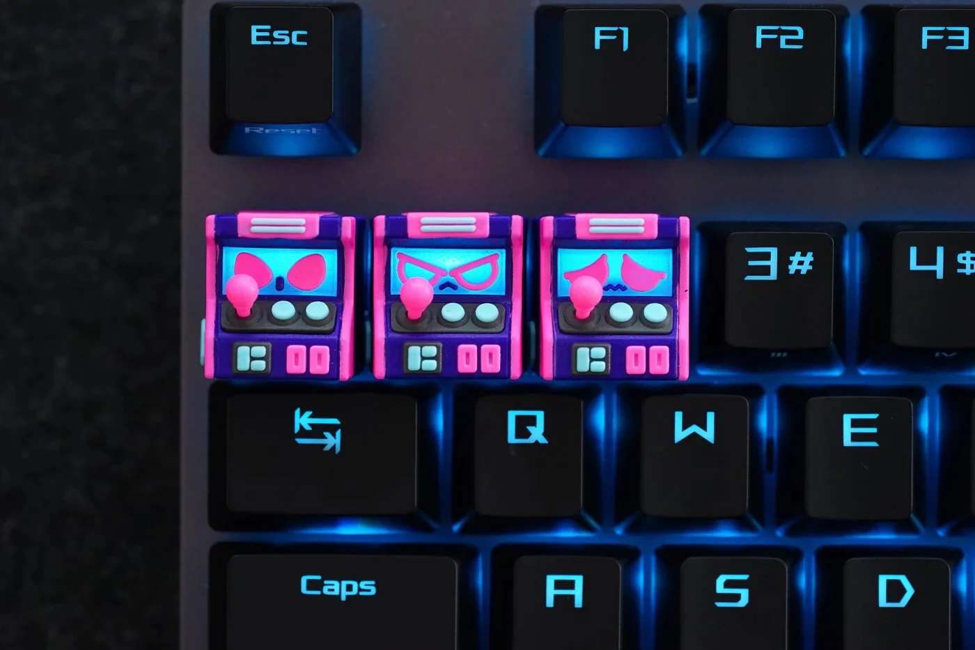 Hot Keys Project HKP Error Angry Laser Artisan Keycap - Image 3