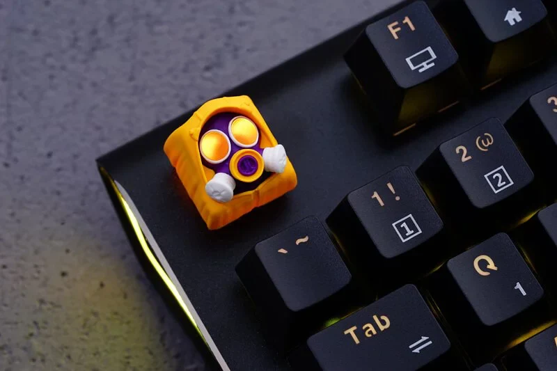 Hot Keys Project HKP Specter Yellow / Purple Artisan Keycap - Image 2