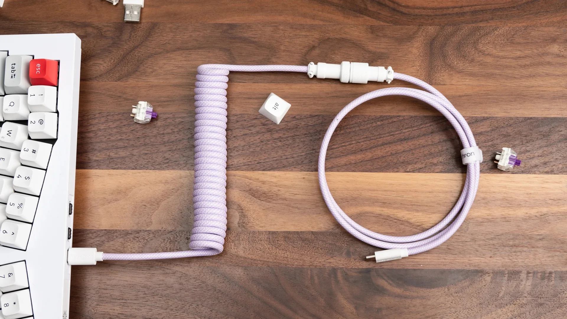Keychron Coiled Aviator Cable Straight Connection - Image 17
