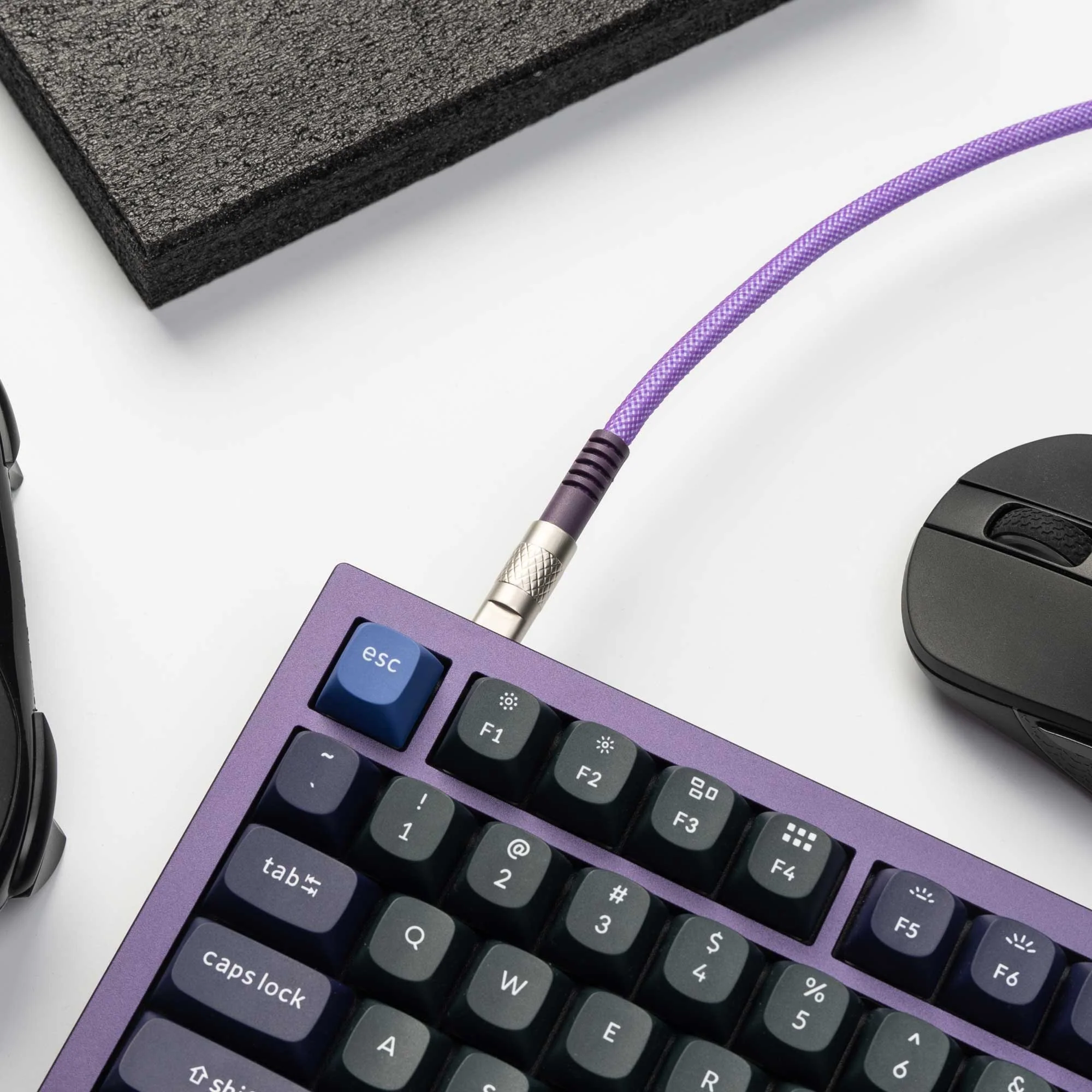 Keychron Double-Sleeved Geek Cable - Image 9