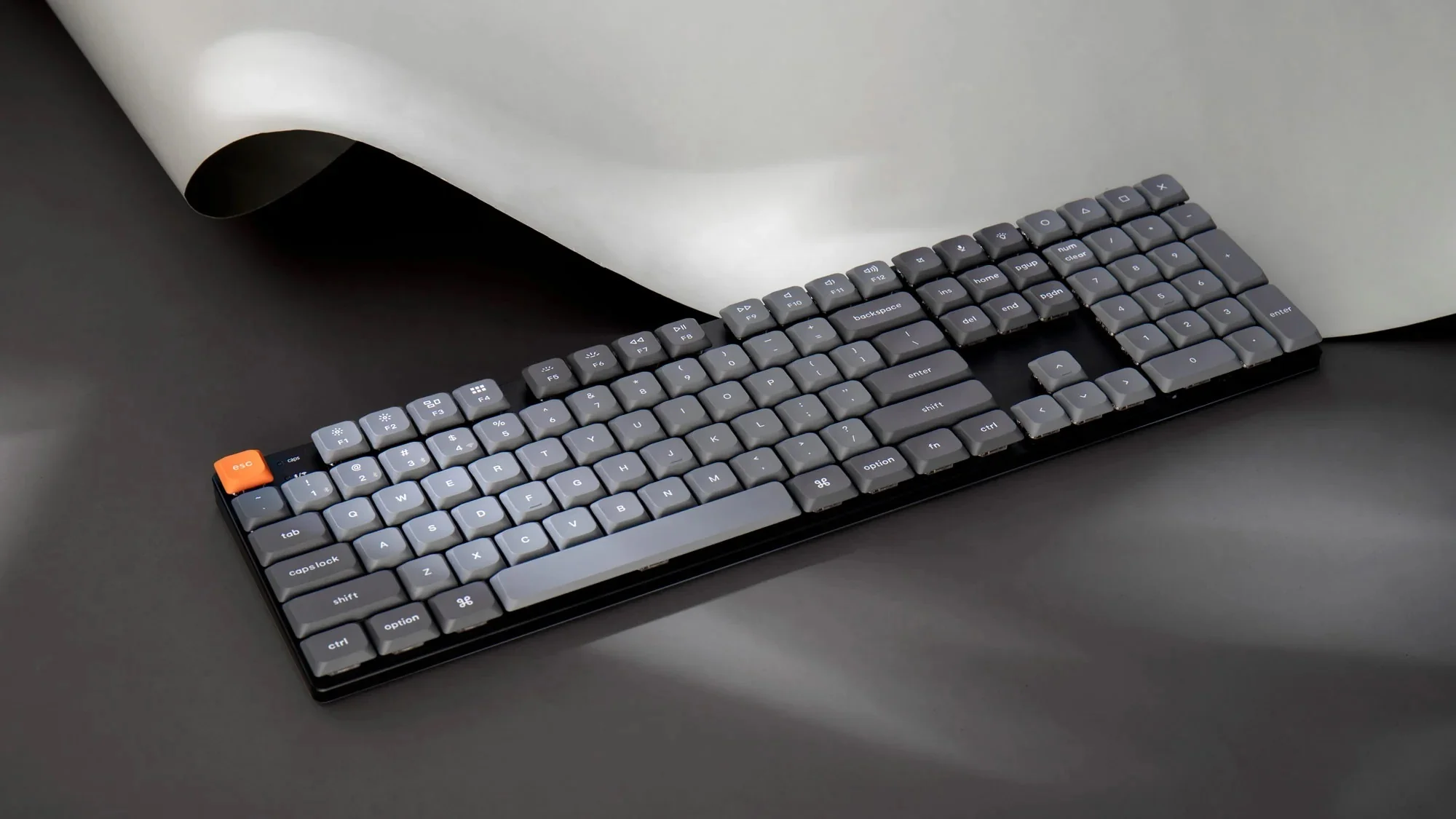 Keychron K5 Max Bluetooth + 2.4 GHz. RGB Low Profile Win + Mac Mechanical Keyboard - Image 4