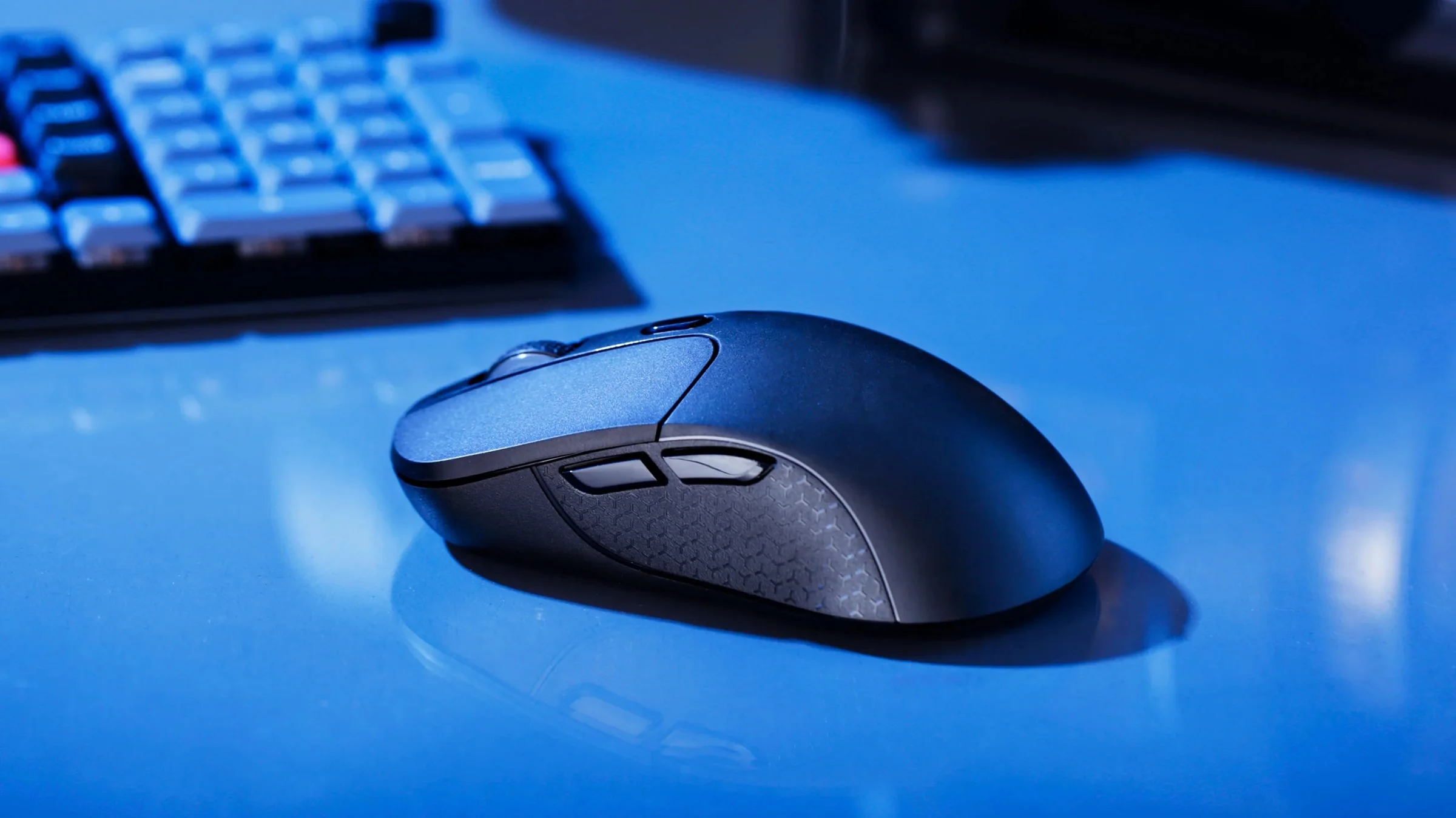 Keychron M3 RGB Wireless Mouse - Image 5