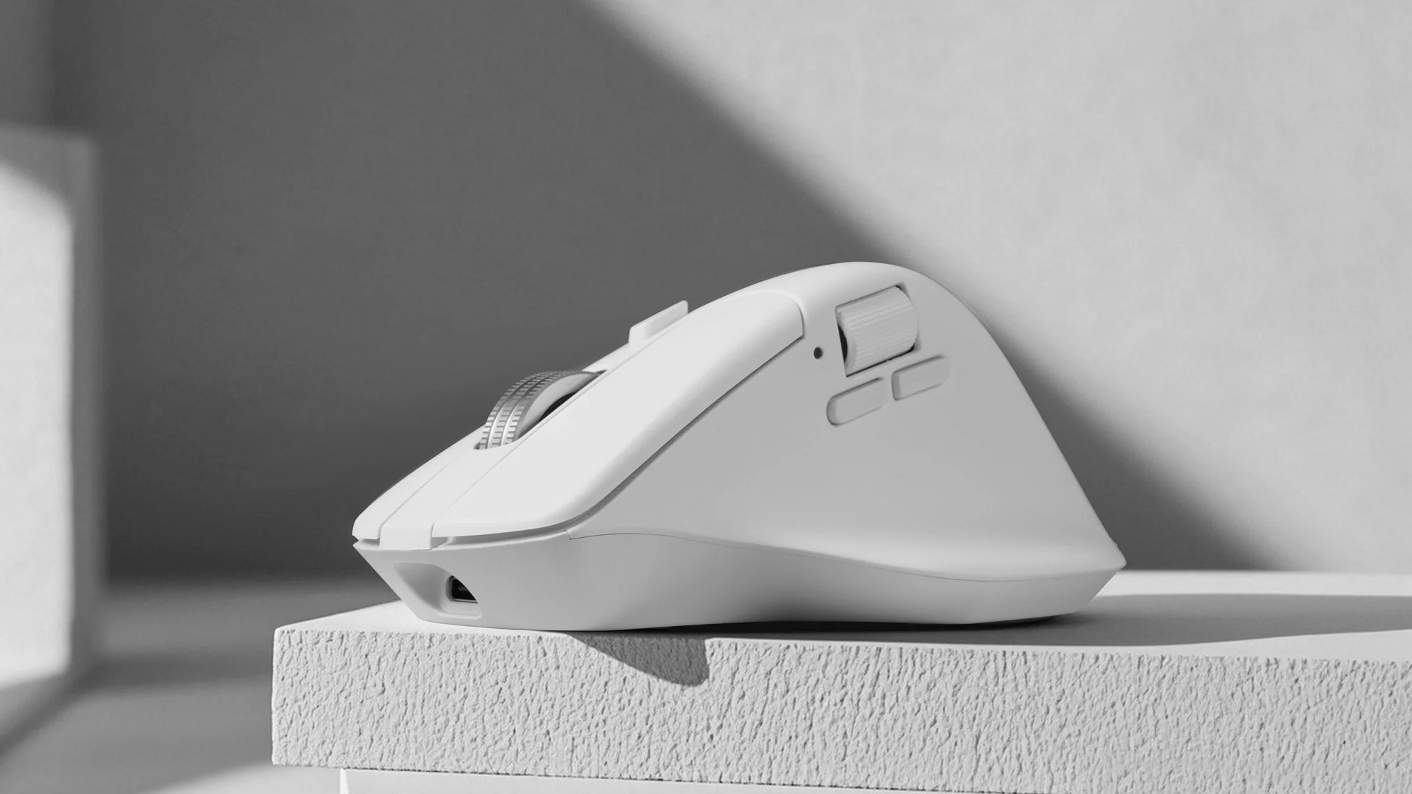 Keychron M6 All Silent PixArt 3395 Wireless 1K Steel Scroll Wheel Mouse - Image 10