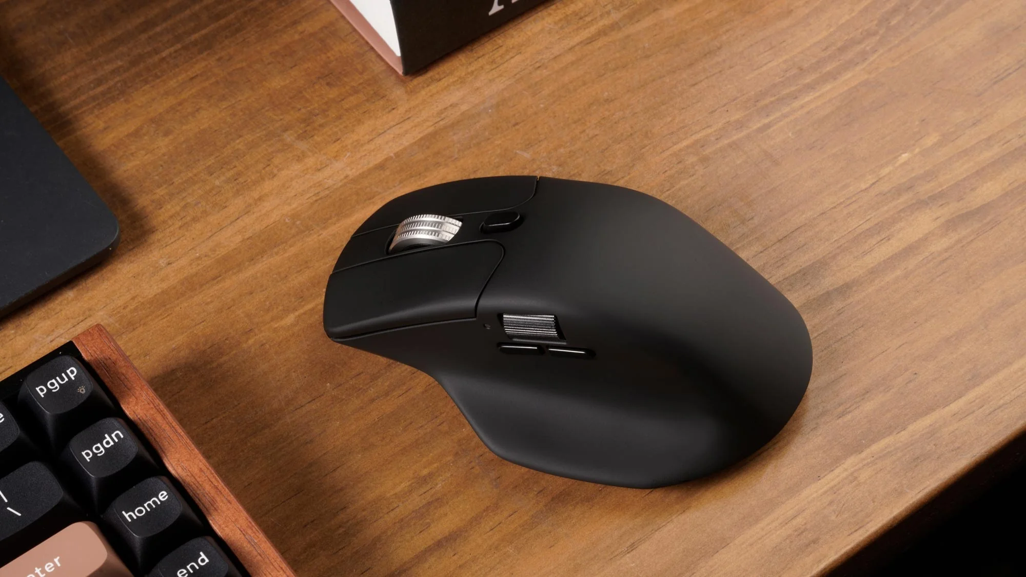 Keychron M6 All Silent PixArt 3395 Wireless 1K Steel Scroll Wheel Mouse - Image 6