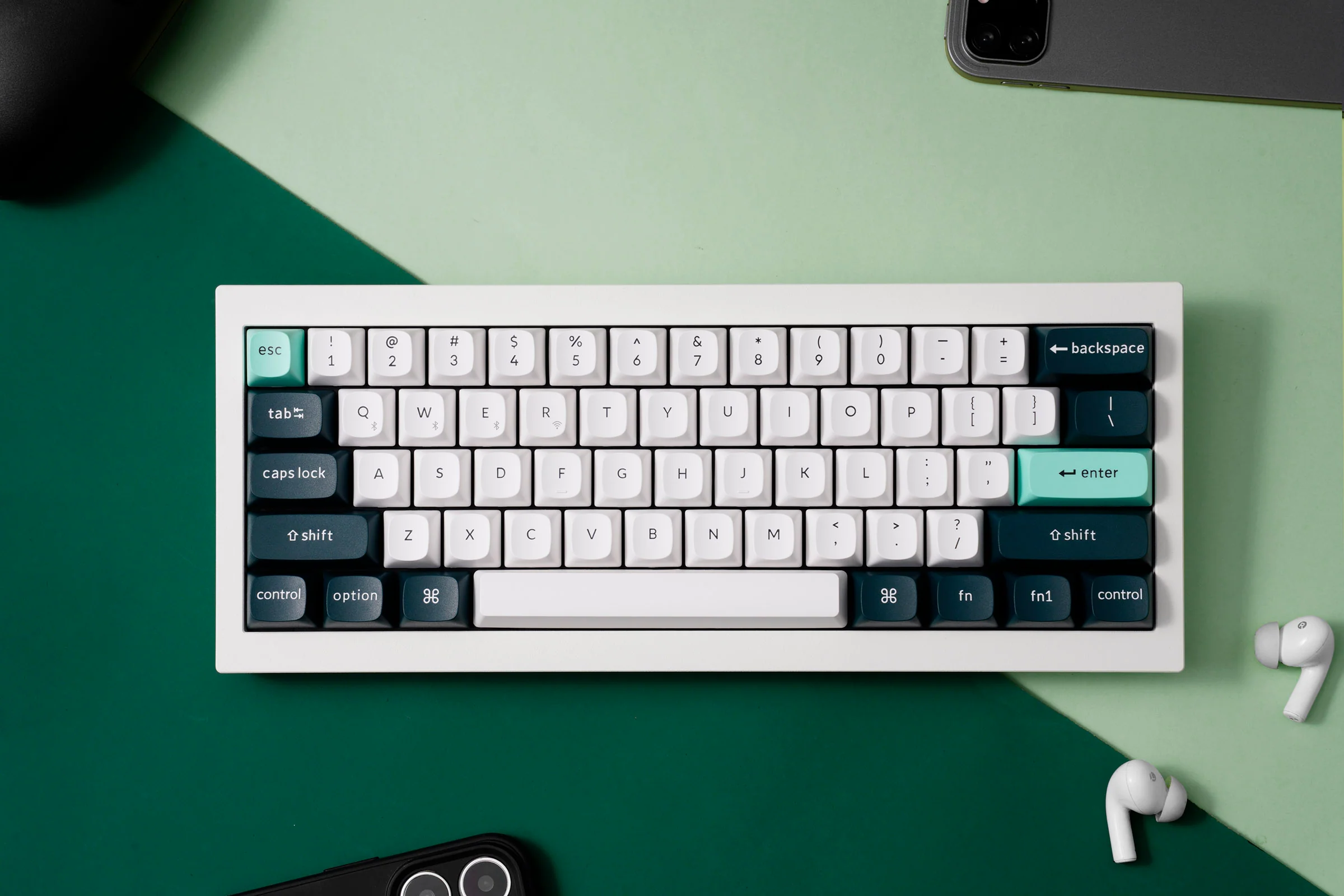 Keychron Q4 HE TMR Aluminum Wireless Keyboard - Image 12