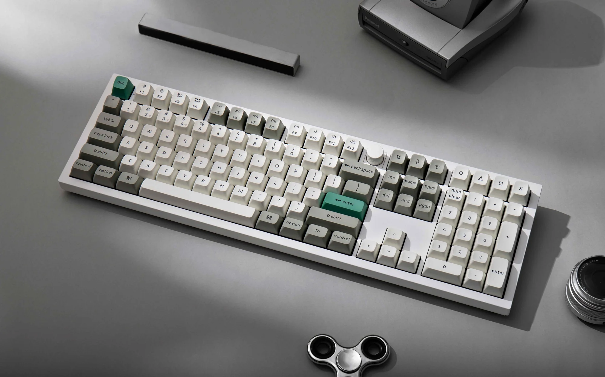 Keychron Q6 Max Aluminum Hotswap Wireless Keyboard - Image 10
