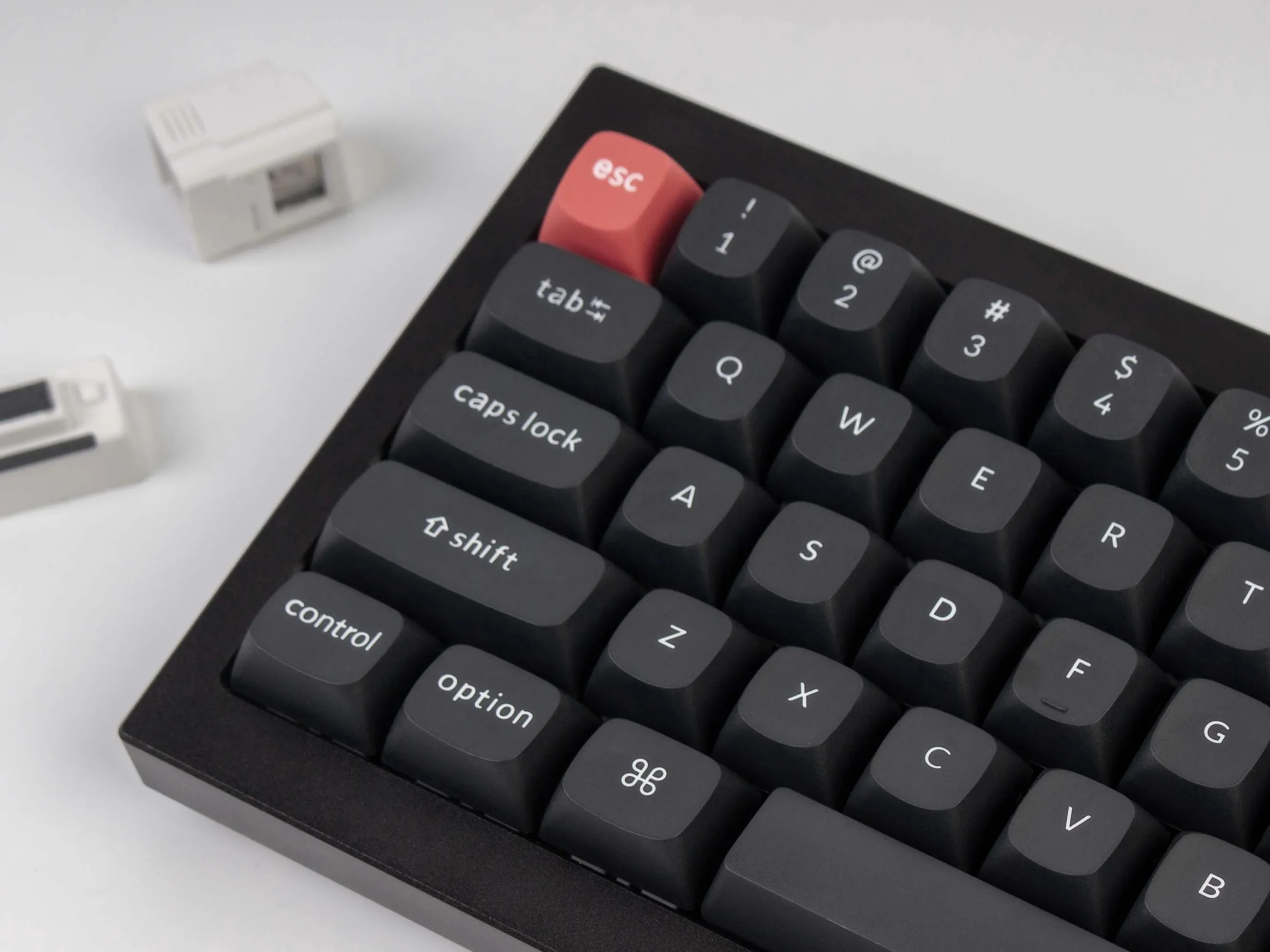 Keychron White on Black 141 Key OSA Profile Double Shot PBT Keycap Set - Image 2