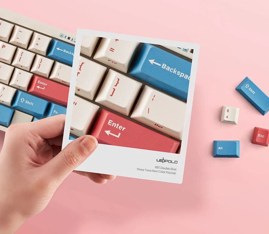 Leopold FC630MBT Coral / Blue 60% Bluetooth Mechanical Keyboard - Image 6
