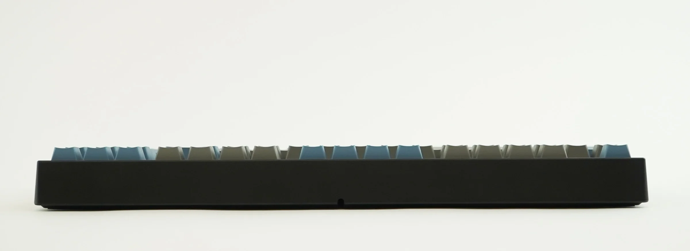 Leopold FC750R OE Blue/Grey TKL Double Shot PBT Mechanical Keyboard - Image 5