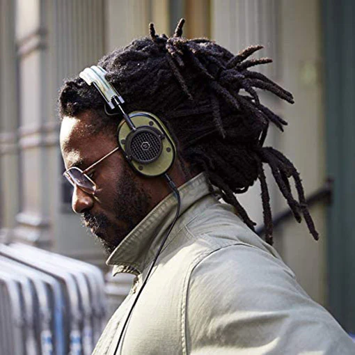 Master & Dynamic MH40 Wired Over Ear Headphones Black/Olive - Image 5