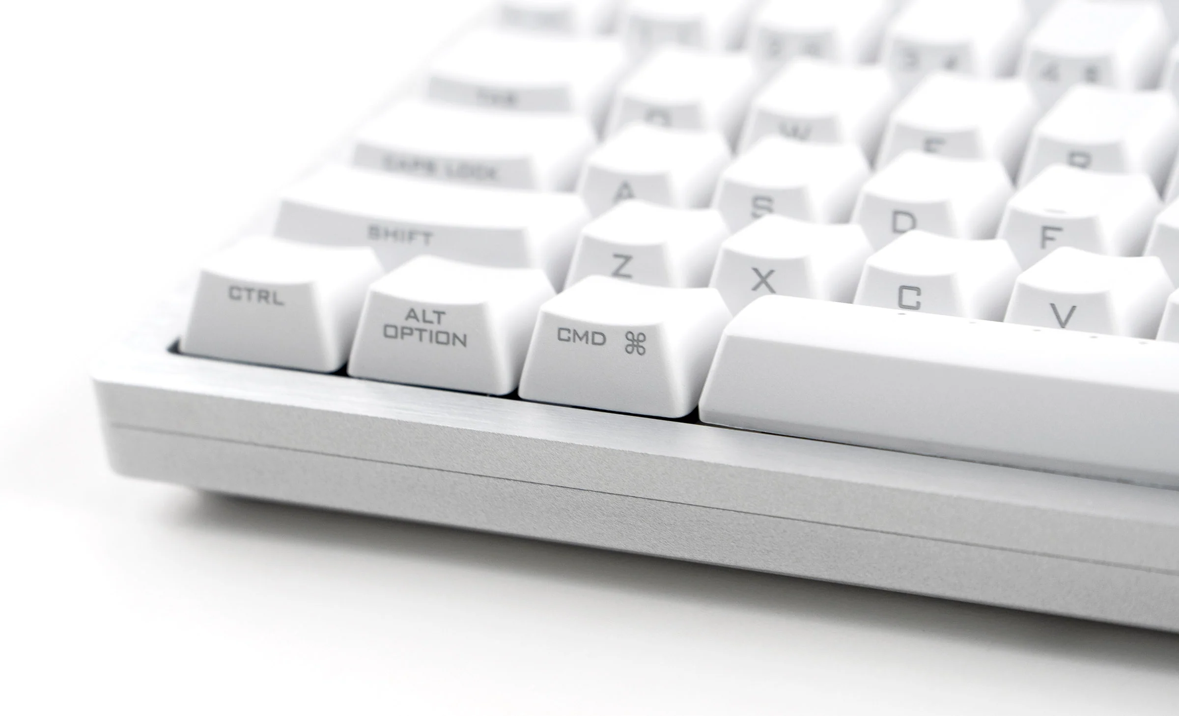 Mistel Sleeker Silver White LED TKL Dye Sub PBT Aluminum Mechanical Keyboard - Image 3
