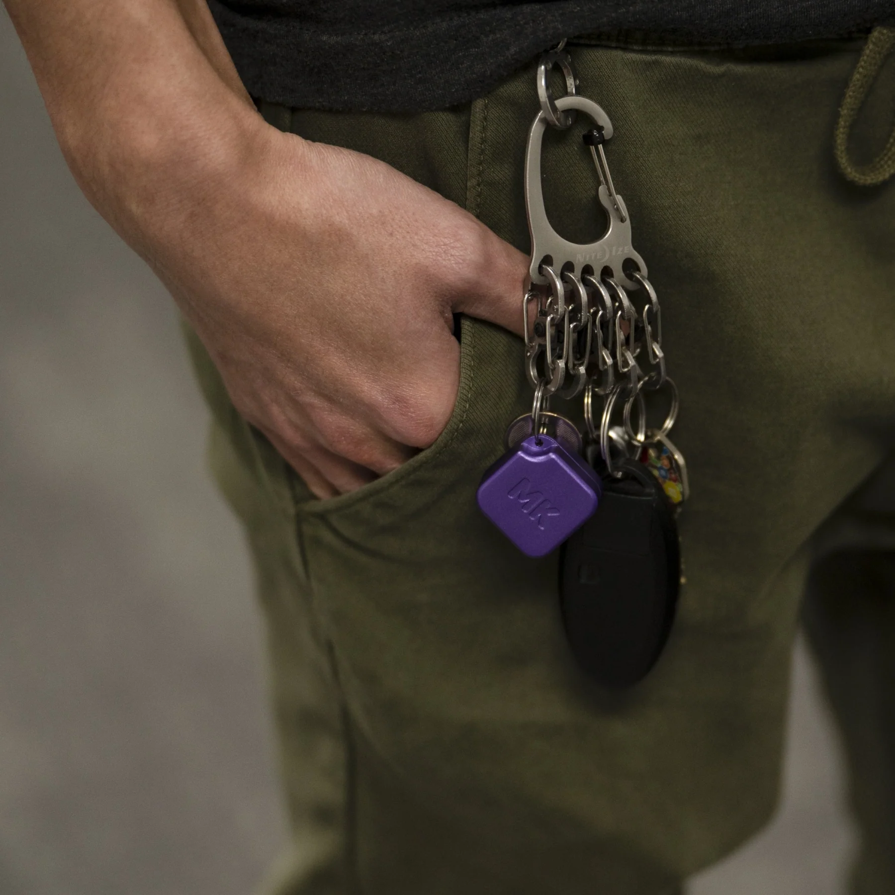 MK Keychain Switch Opener Purple - Image 3