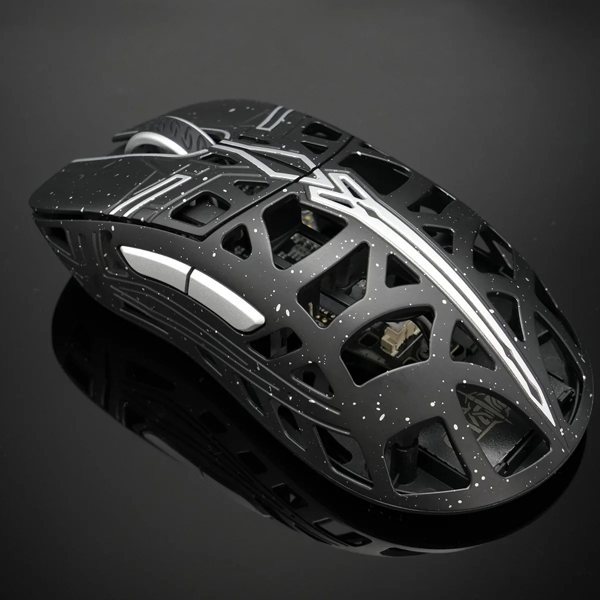 MK x WLMOUSE Sword X Wireless 8K Mouse - Image 17