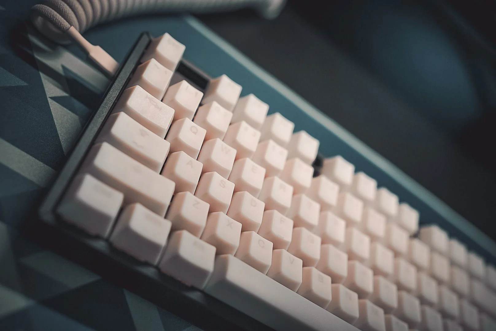 Tai-Hao Nata De Coco White 149 Key Cubic Profile Double Shot ABS Keycap Set - Image 3
