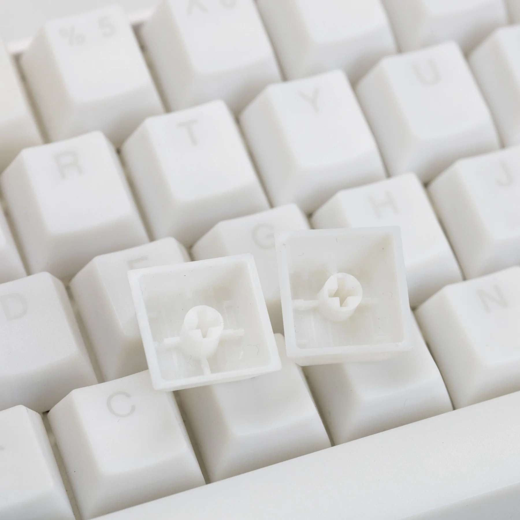 Tai-Hao Nata De Coco White 149 Key Cubic Profile Double Shot ABS Keycap Set - Image 5