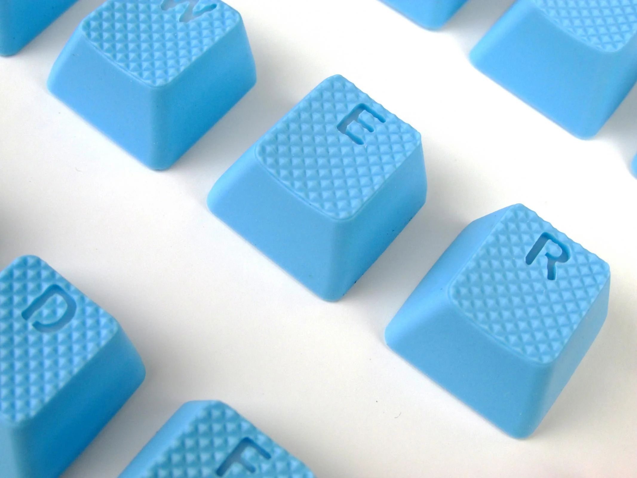 Tai-Hao Neon Blue Backlit 18 Key OEM Profile Double Shot TPR Rubber Keycap Set - Image 4