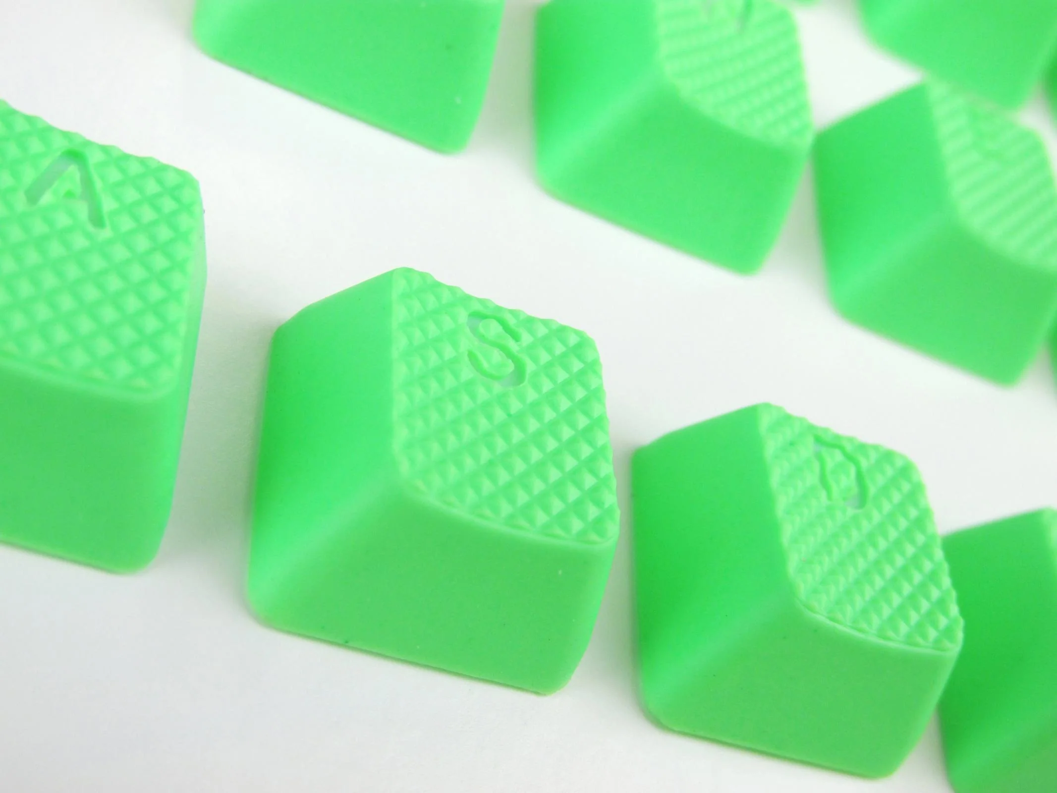 Tai-Hao Neon Green Backlit 18 Key OEM Profile Double Shot TPR Rubber Keycap Set - Image 4