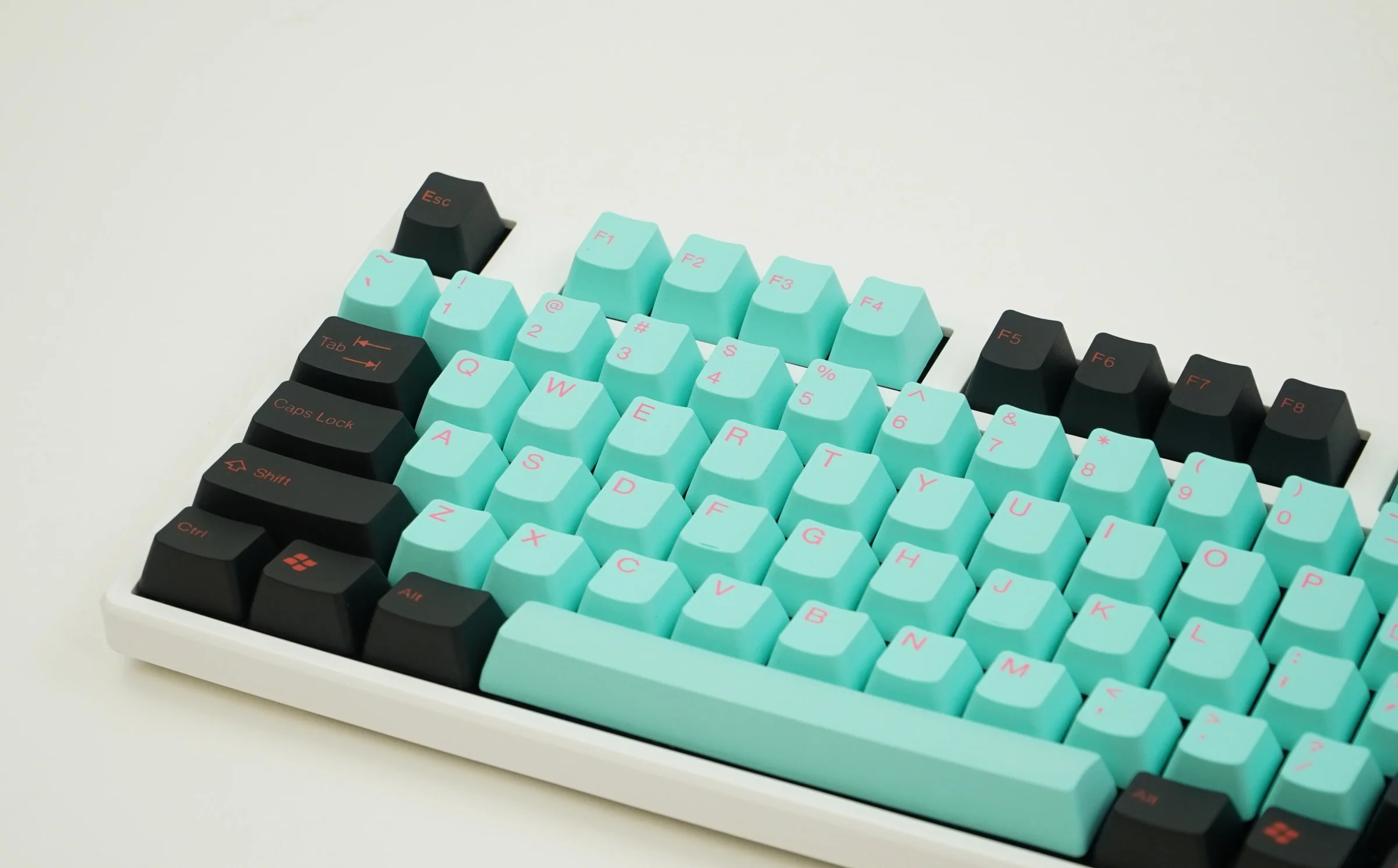 Tai-Hao Teal / Black 116 Key OEM Profile Double Shot PBT Keycap Set - Image 3