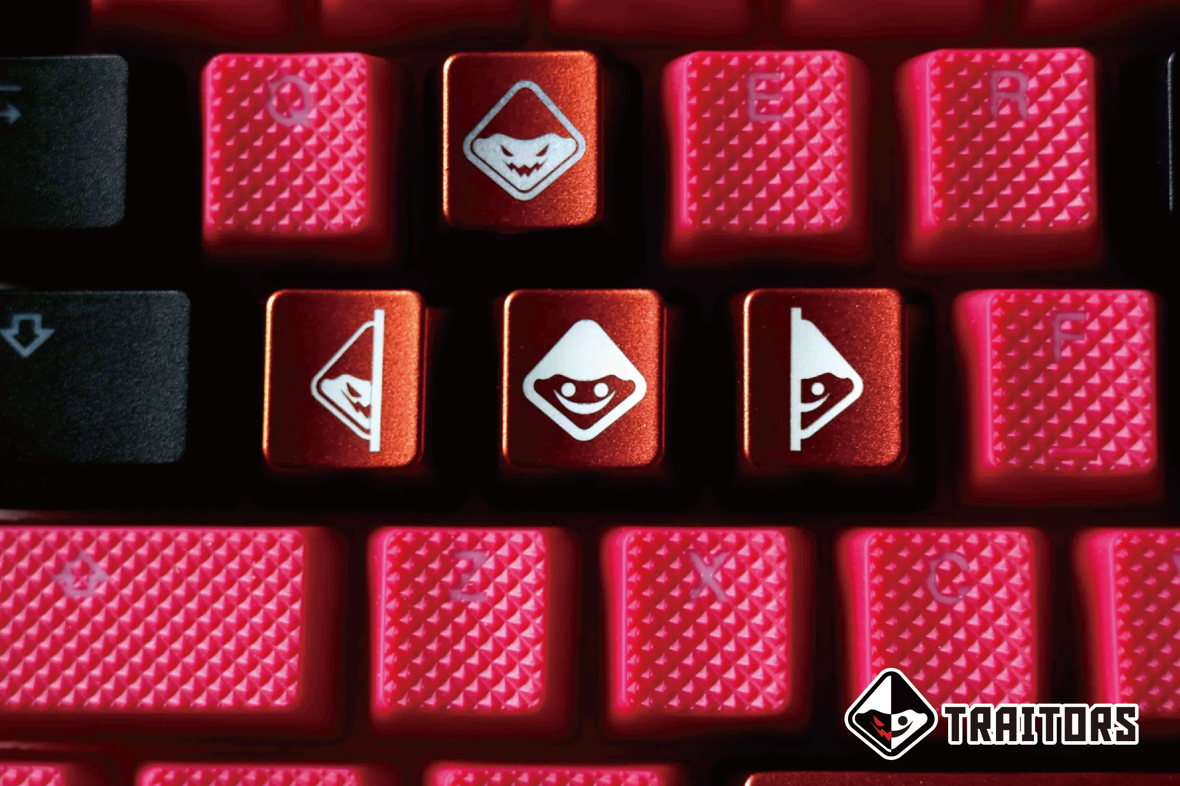 Traitors Classic Colorshifting Backlit 6 Key OEM Profile Laser Engraved ABS Keycap Set - Image 8