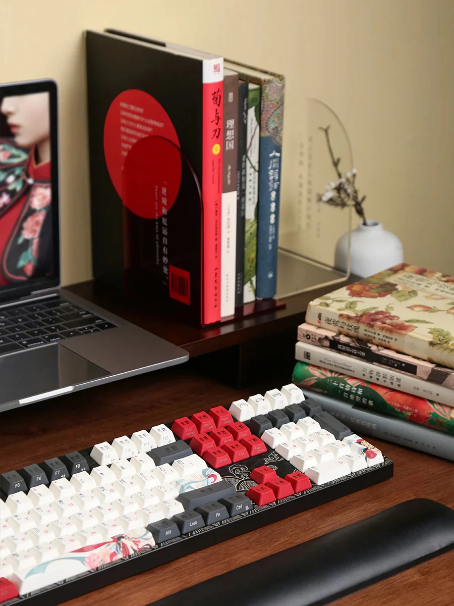 Varmilo APT108 Beijing Opera Hotswap Wireless RGB Keyboard - Image 5
