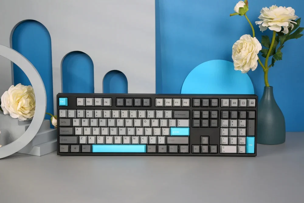 Varmilo APT108 Moonlight Hotswap Wireless RGB Keyboard - Image 4