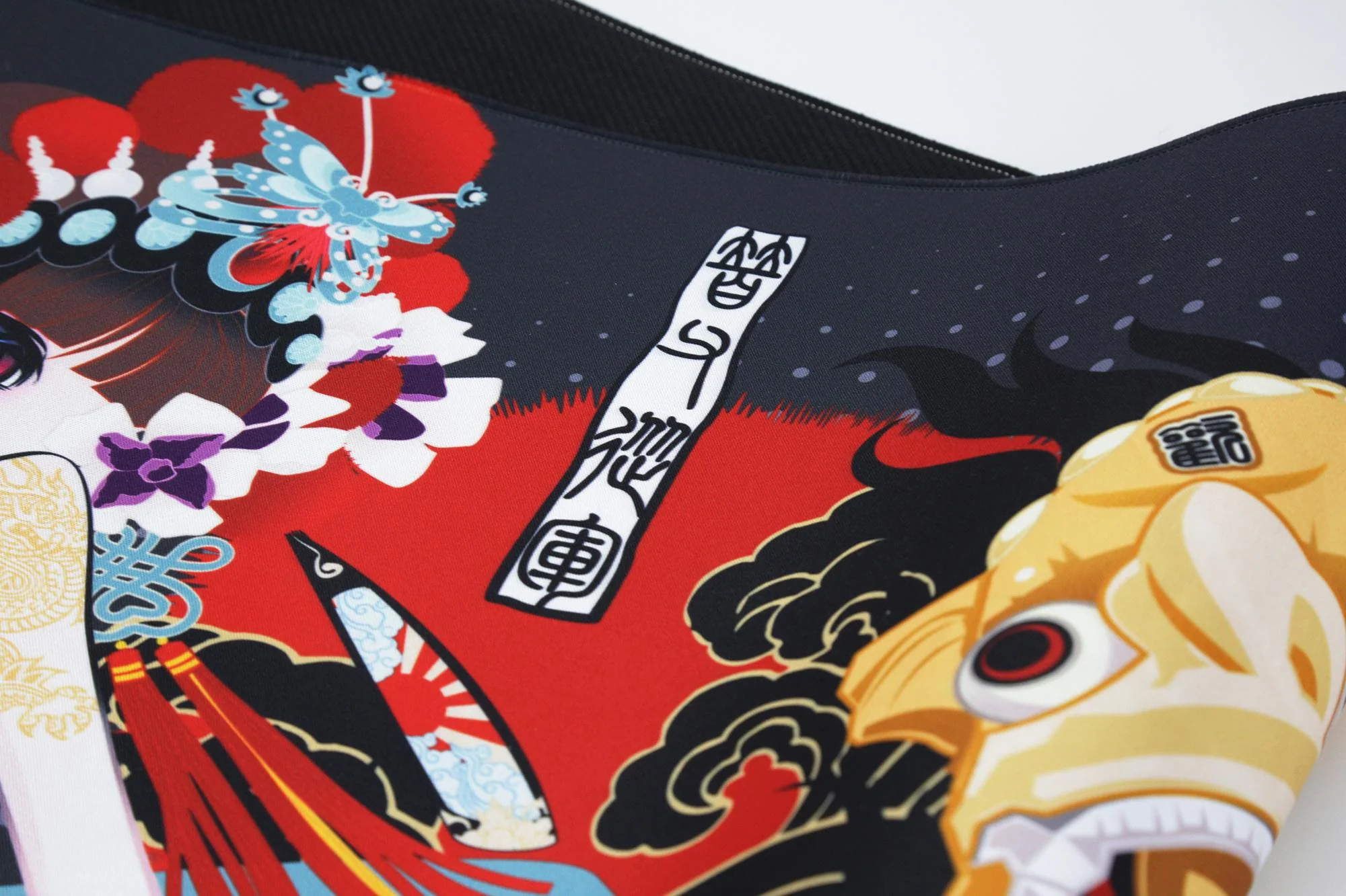 Varmilo Extra Large Mulan Beijing Opera Desk Mat with Stitched Edges - Image 5