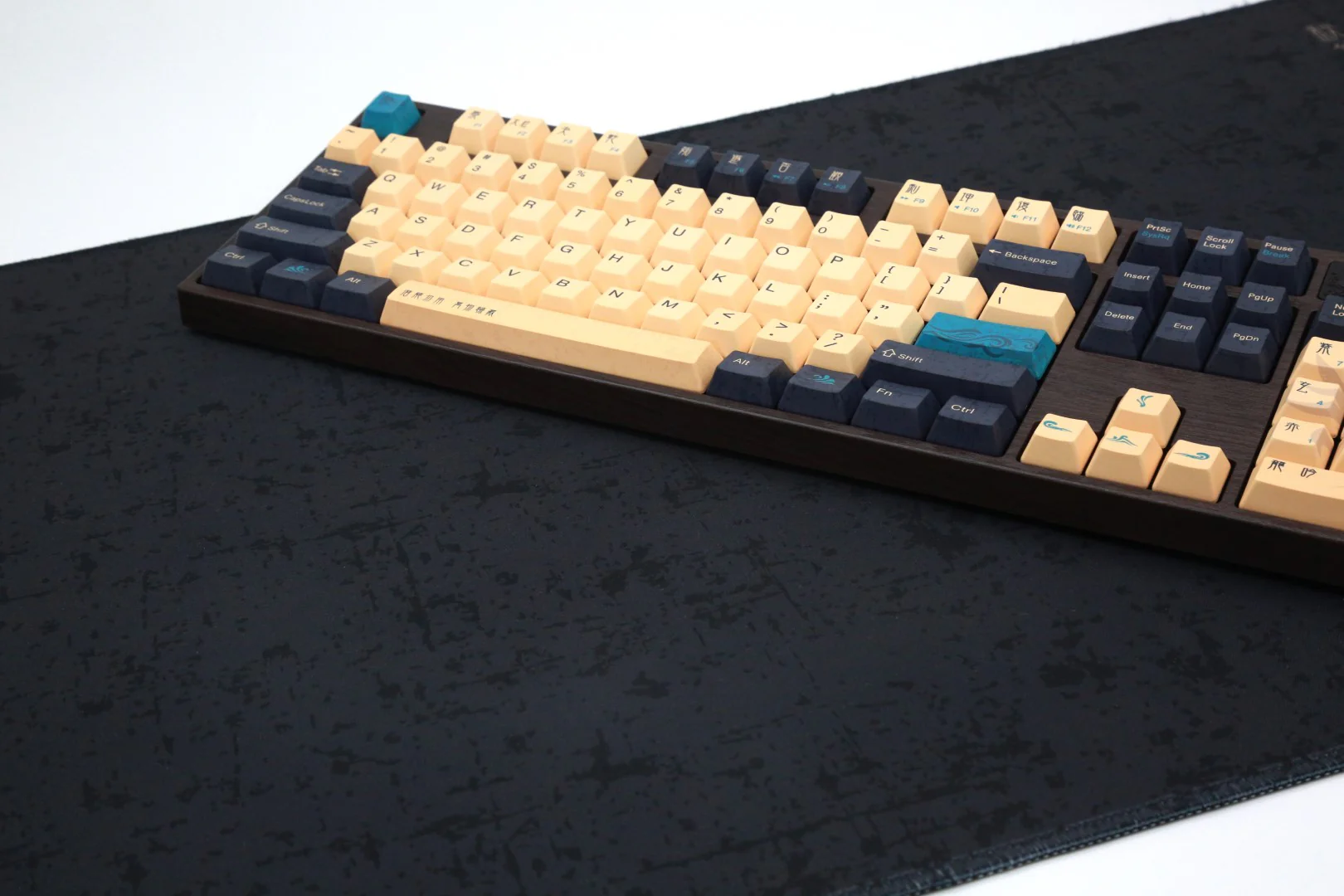 Varmilo Loong XL Desk Mat - Image 7