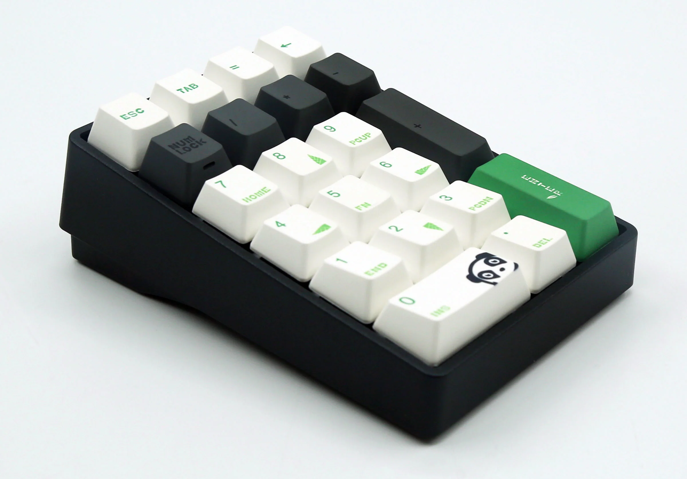 Varmilo MA21M Panda R2 White LED Numpad Dye Sub PBT Mechanical Keyboard - Image 3