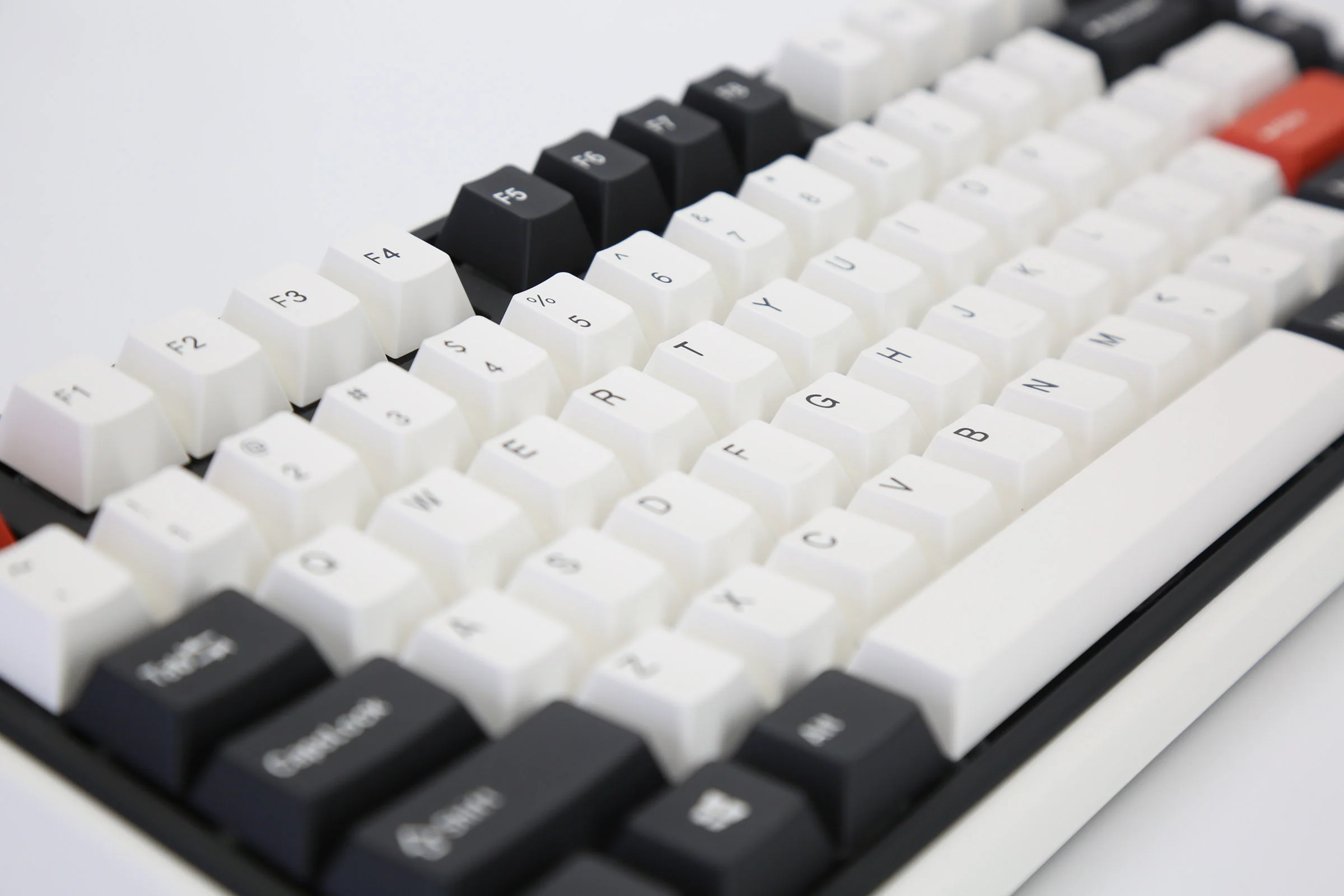 Varmilo Minilo VXH81 Retro 75% Hotswap White LED Mechanical Keyboard - Image 5