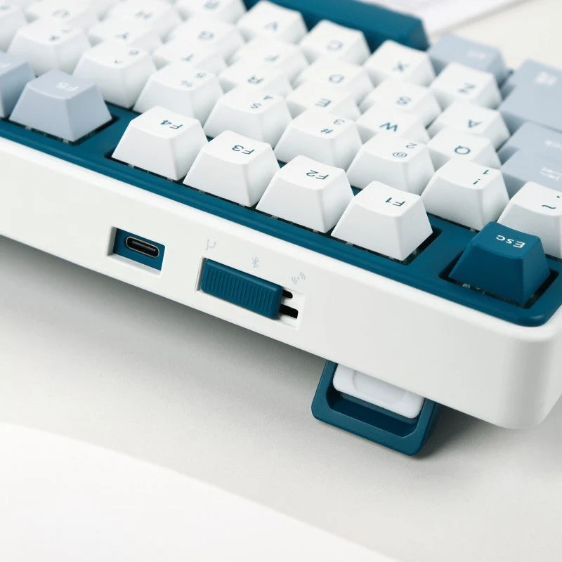Varmilo Minilo75 Pro Bluebell Hotswap Wireless RGB Keyboard - Image 4